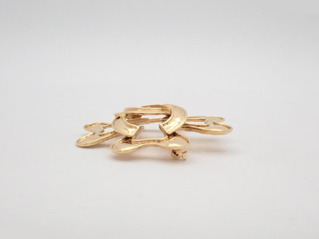 Vintage Classic (Precious Metal) Brooch — view 3