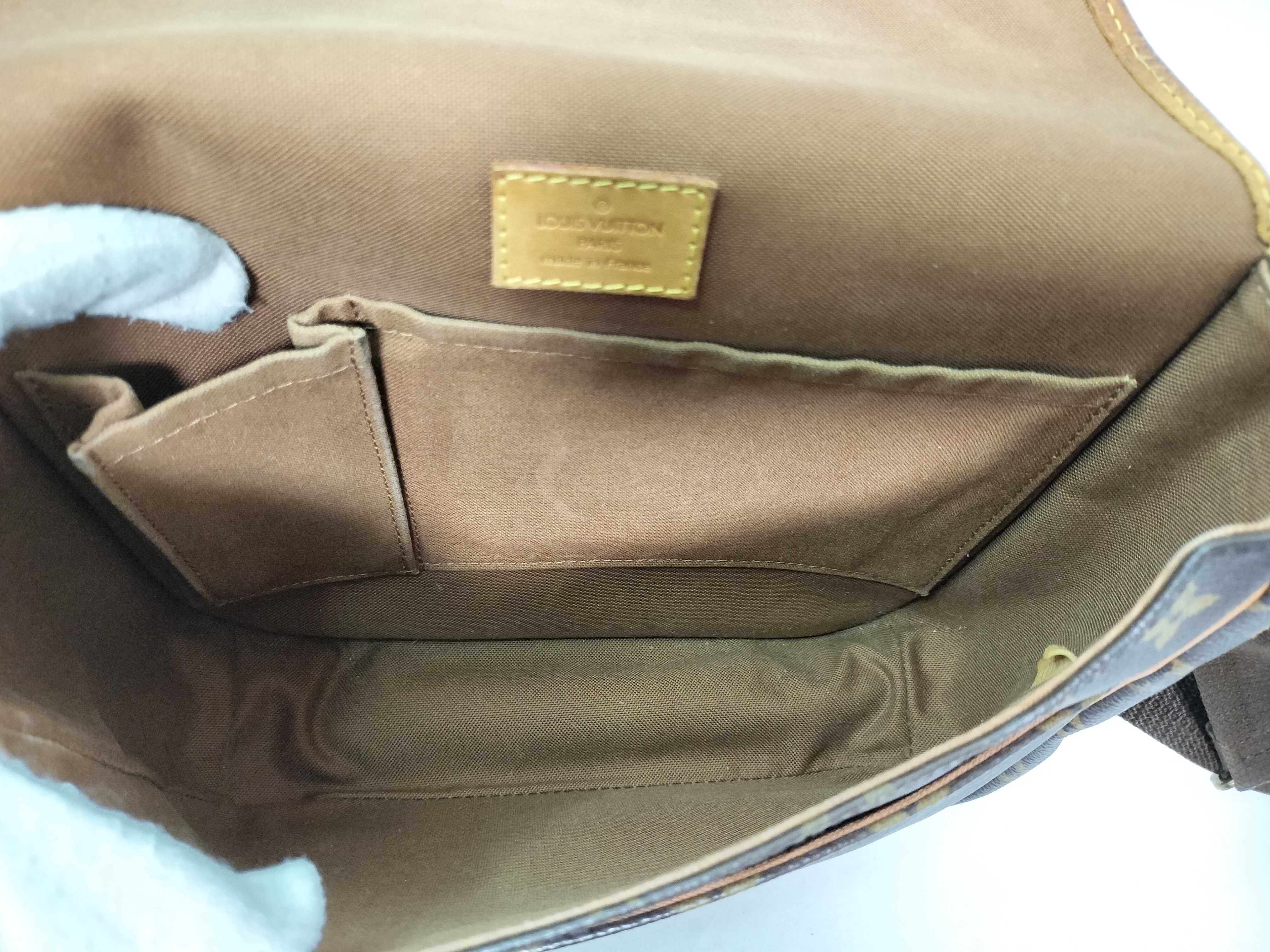 Monogram Louis Vuitton Monogram Bosphore Shoulder Bag — view 14