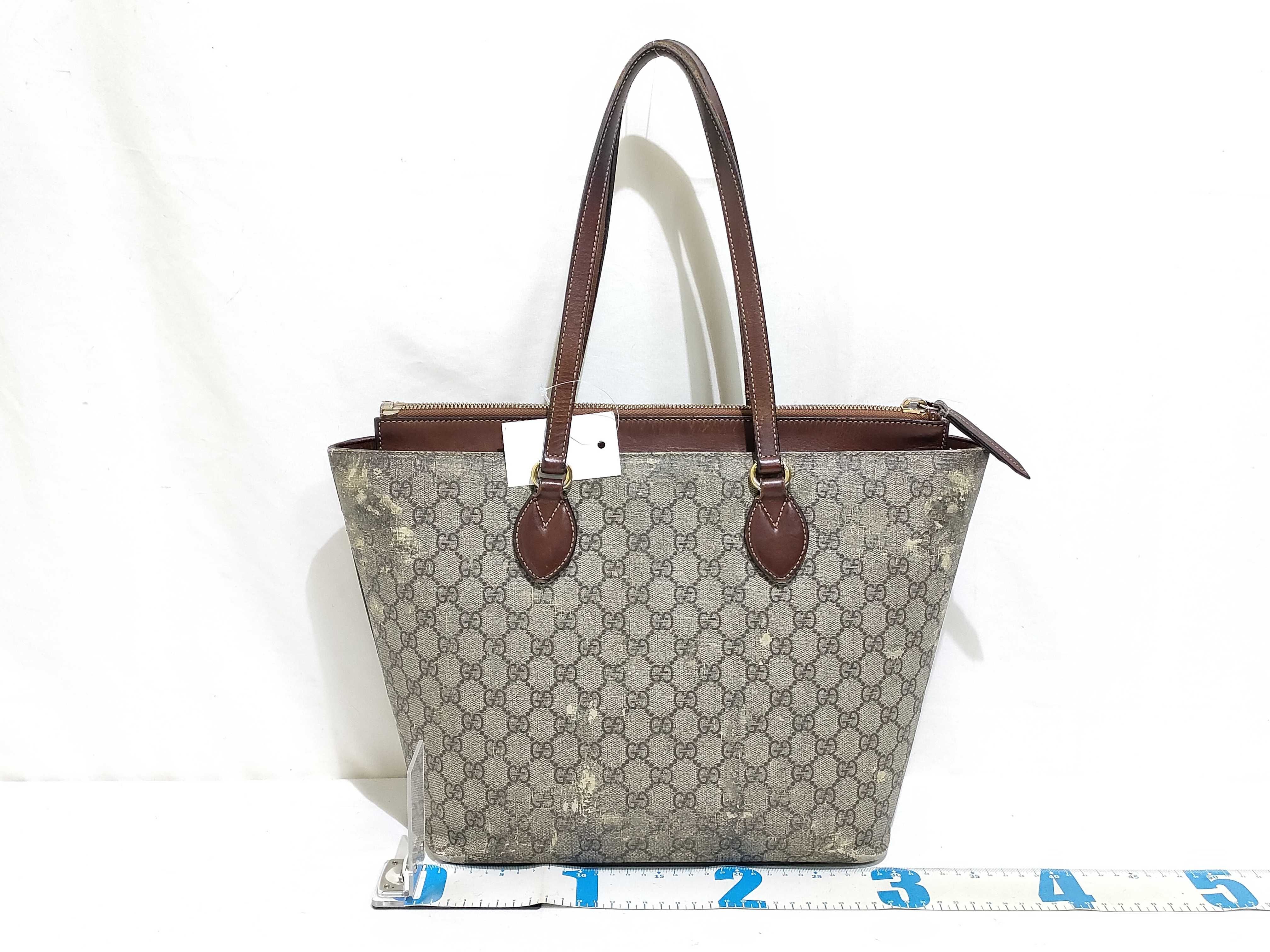 GG Supreme Tote Bag — view 2