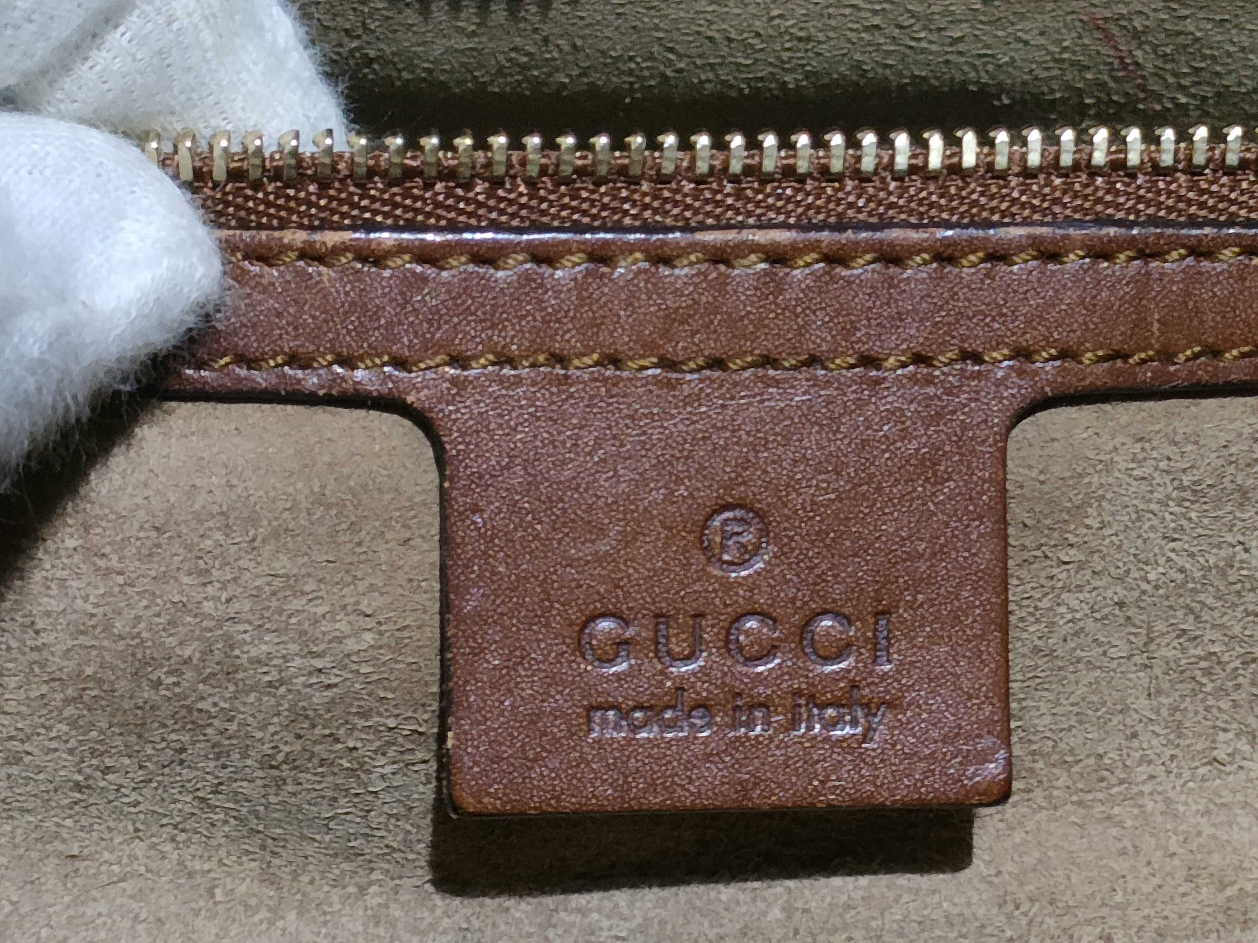 GG Supreme Tote Bag — view 11