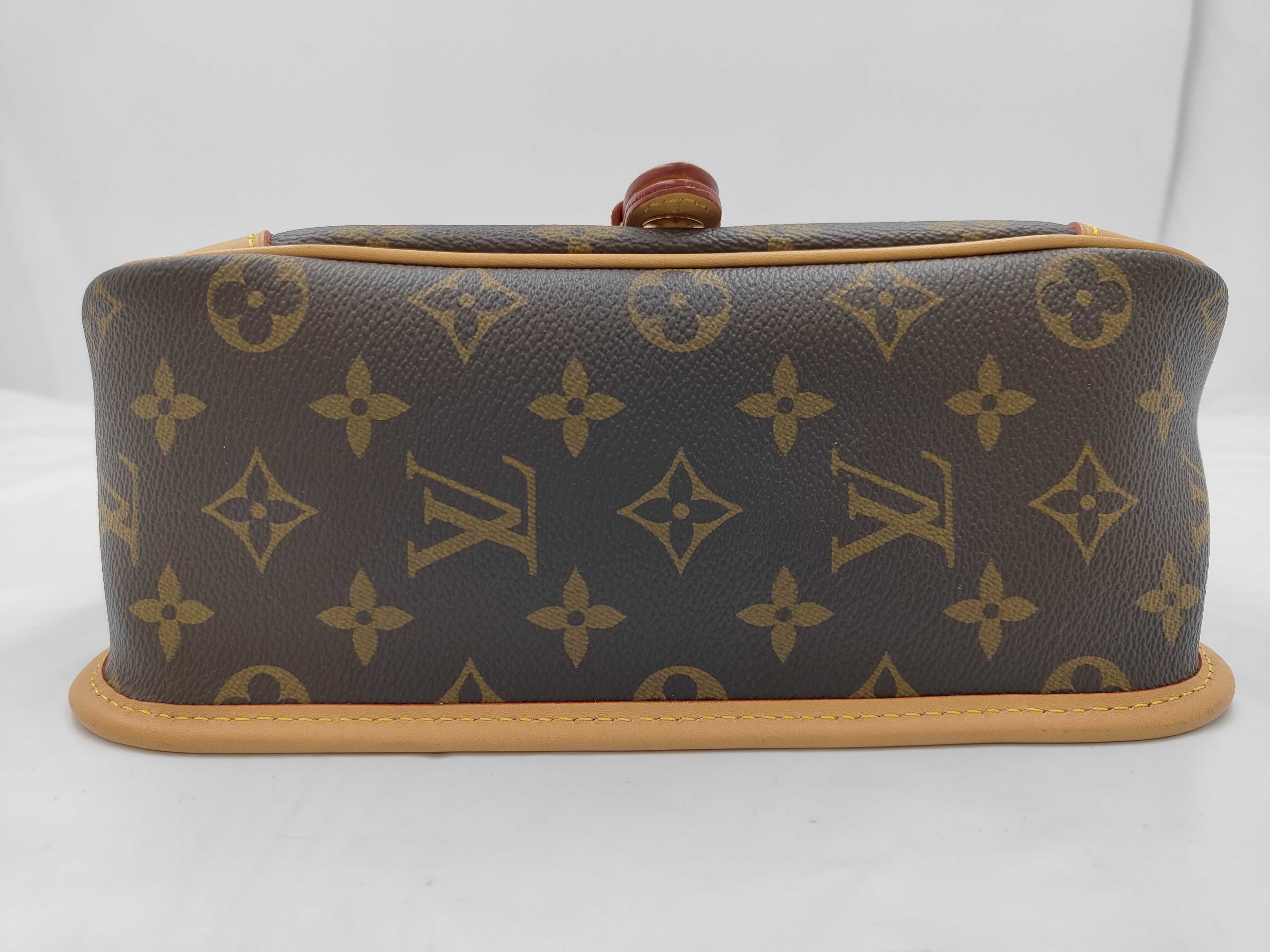 Monogram Diane NM PM M46049 Brown Handbag (RFID detected) — view 7