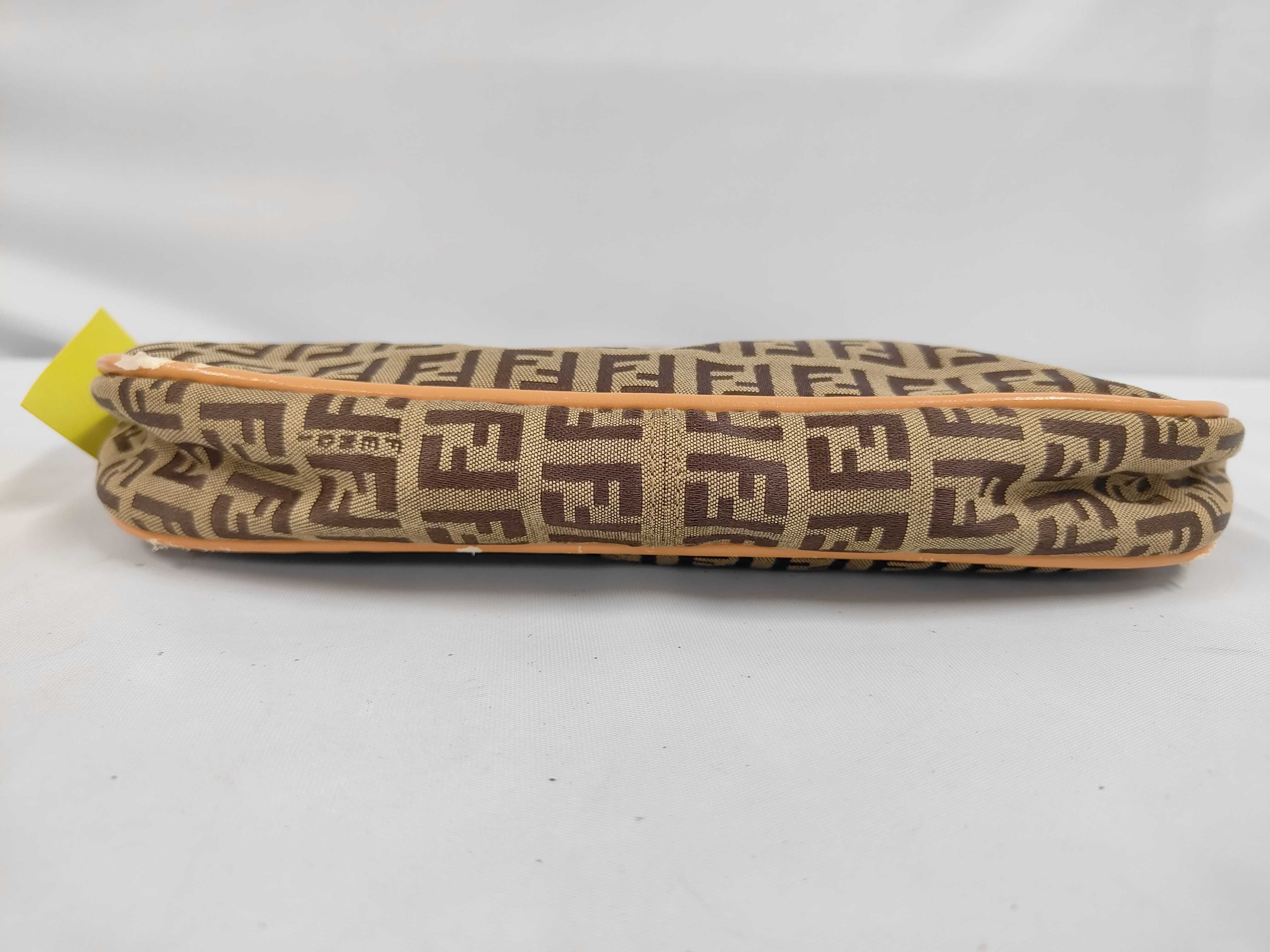 Zucca pattern accessory pouch handbag — view 3