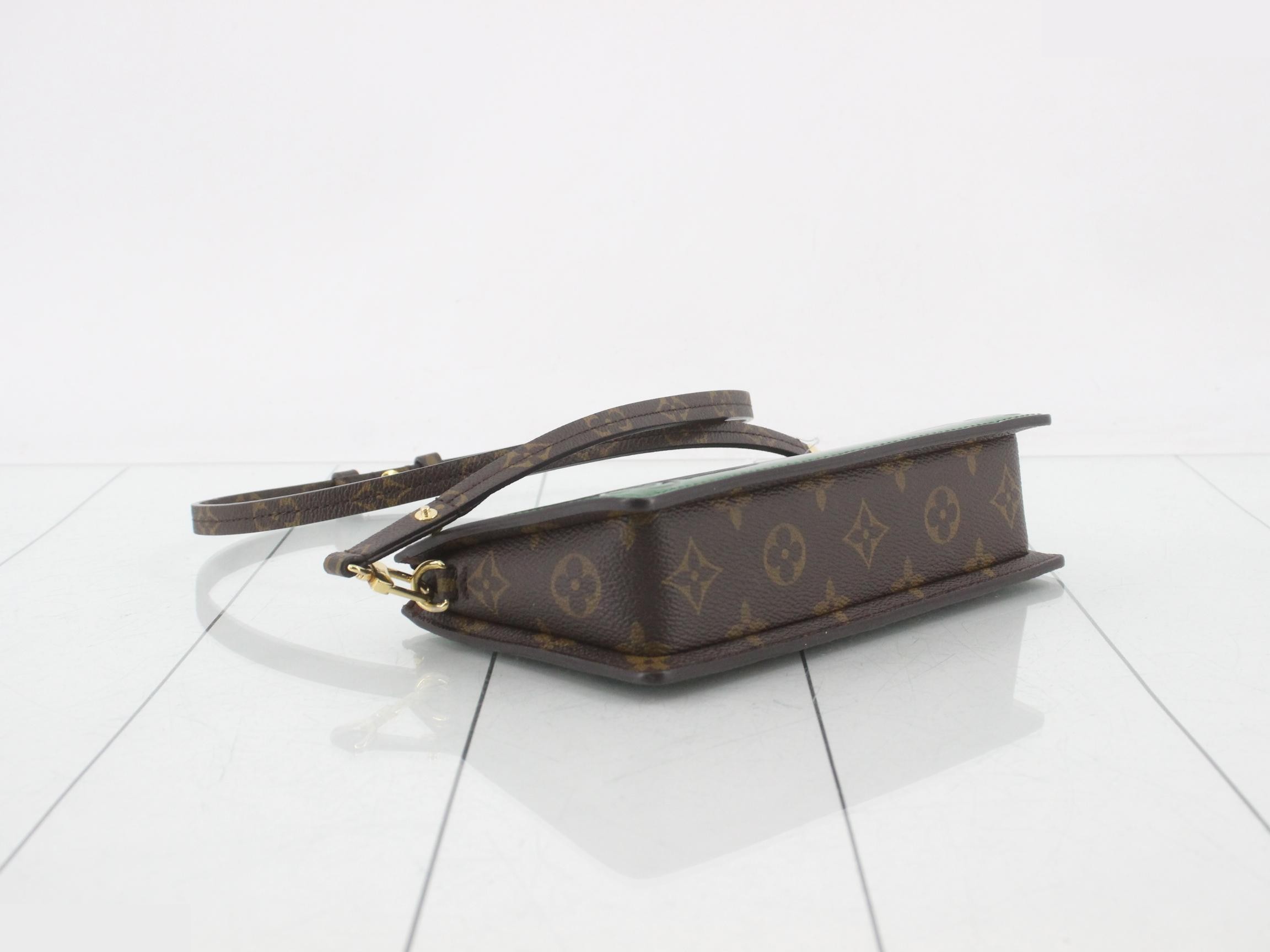 Street Sign Lexington 2-Way Shoulder Bag — view 5
