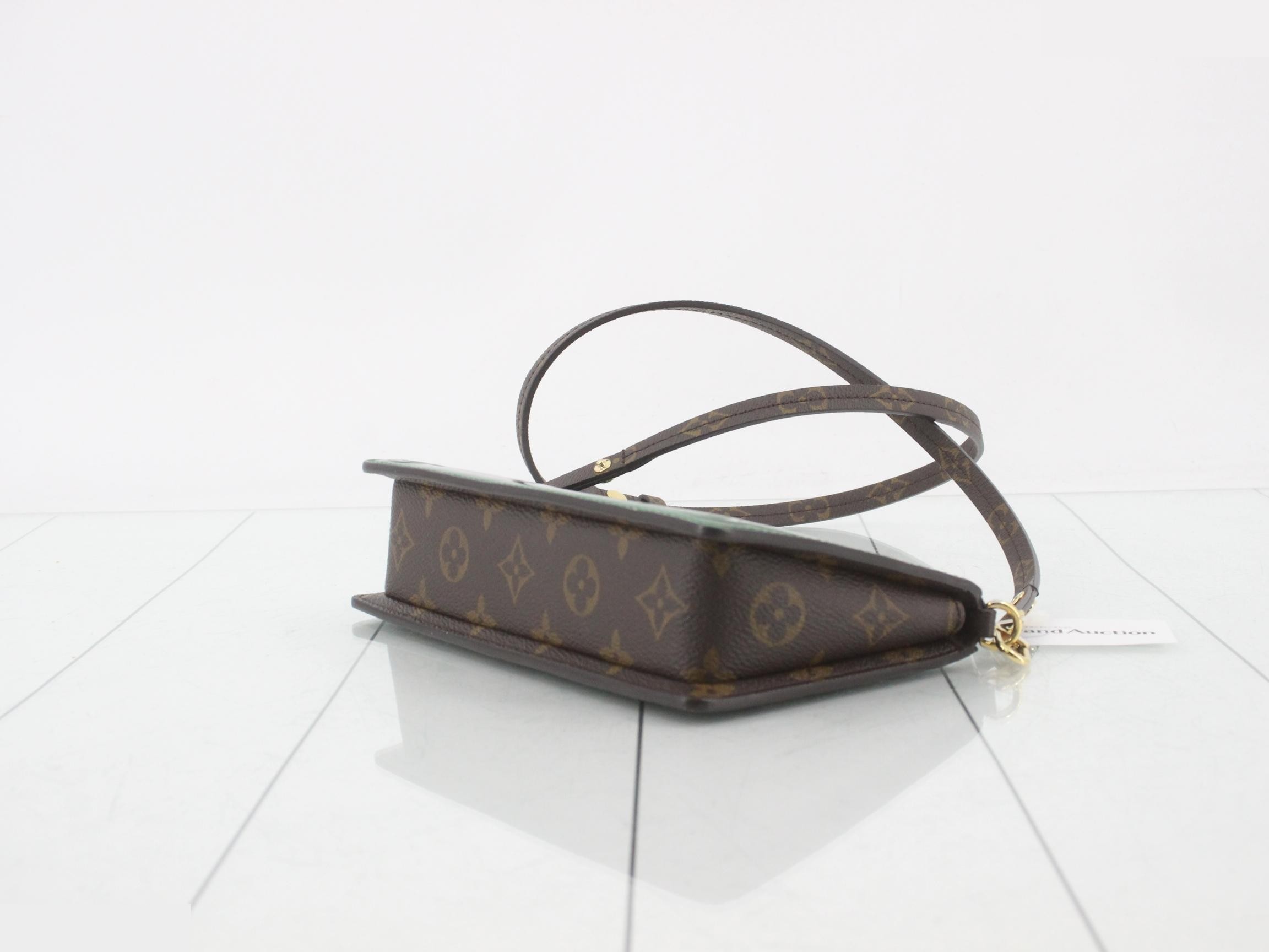 Street Sign Lexington 2-Way Shoulder Bag — view 6
