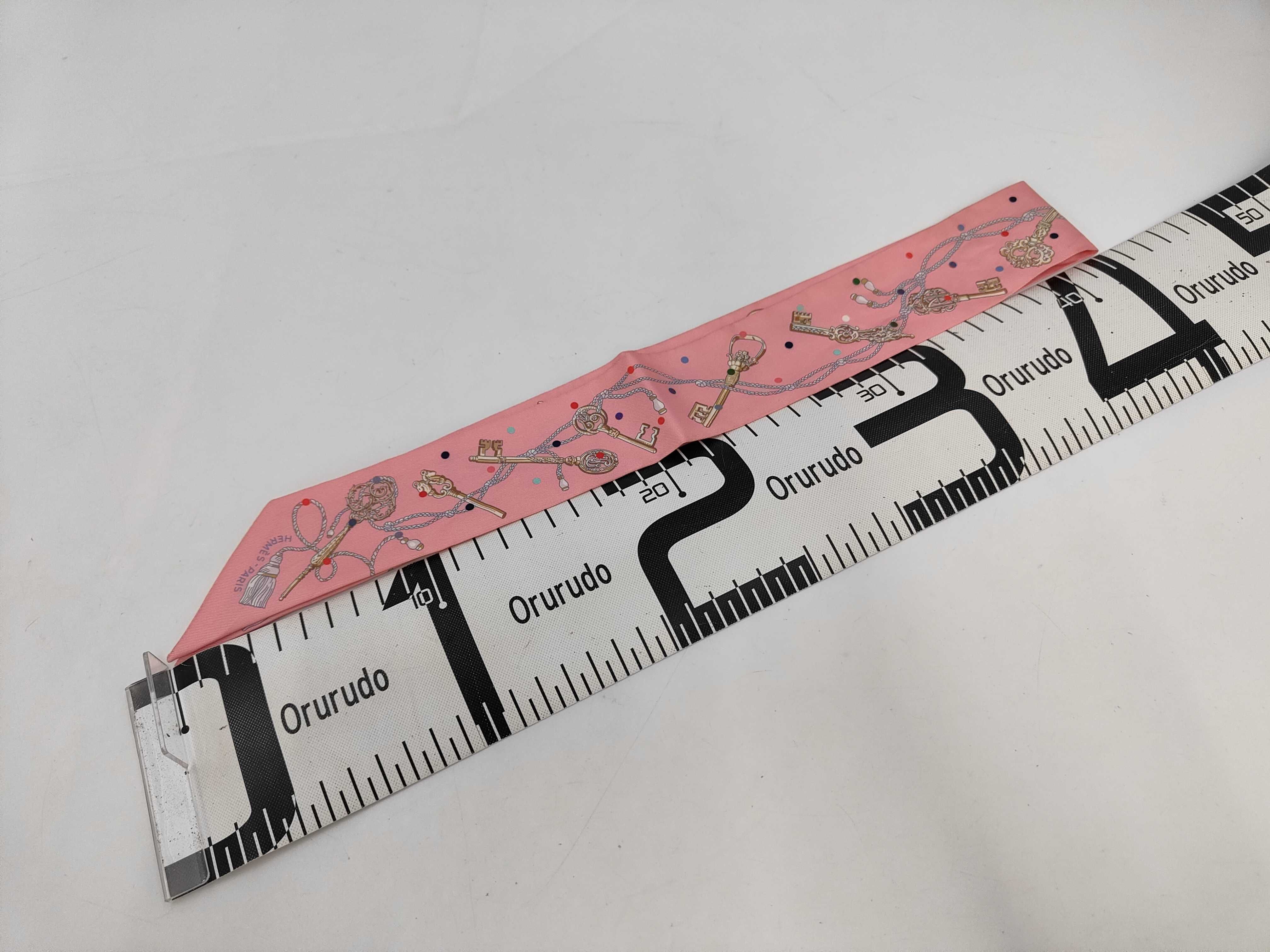 Twilly (pink) and other accessories — view 2