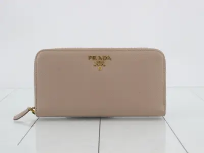 Long wallet, round shape, Saffiano leather, beige