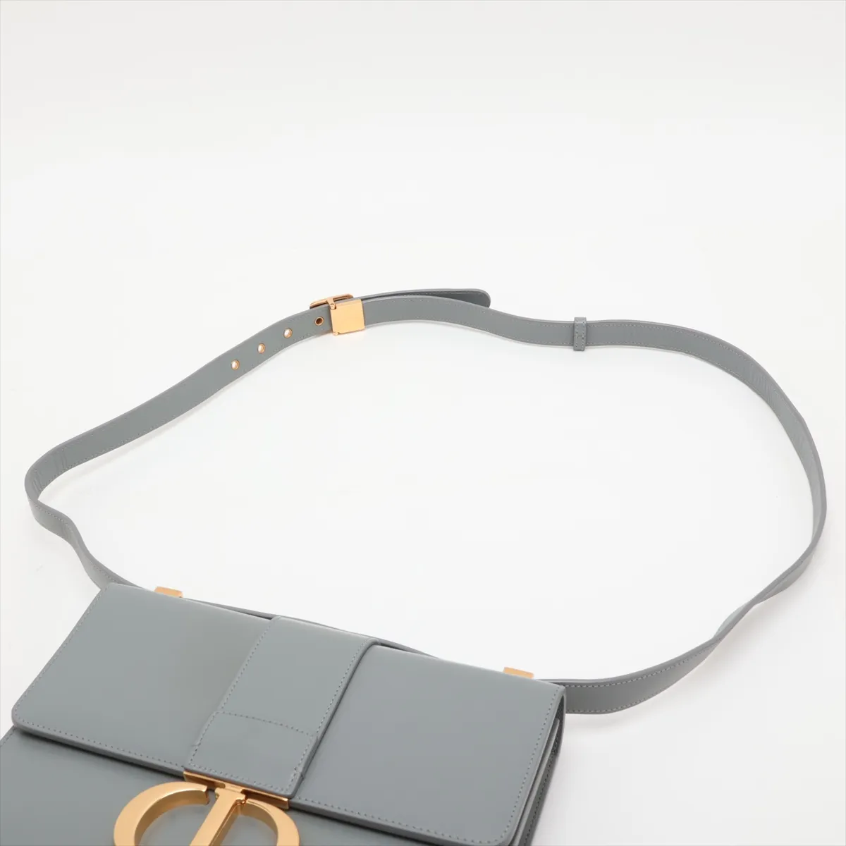 Montaigne 30 Leather Shoulder Bag, Gray — view 5