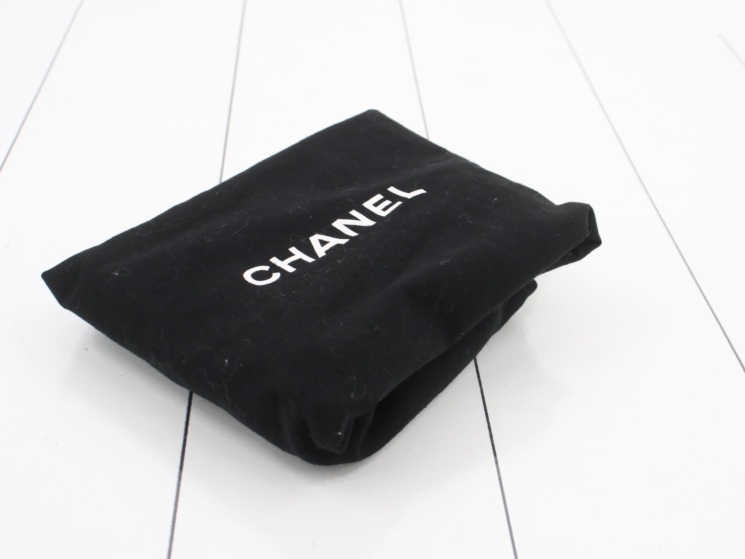 Vinyl Matelassé Chain Shoulder Bag — view 7