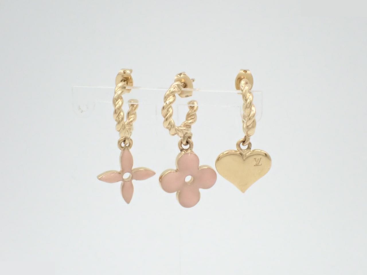 Boucles de Reilles Sweet Monogram Earrings