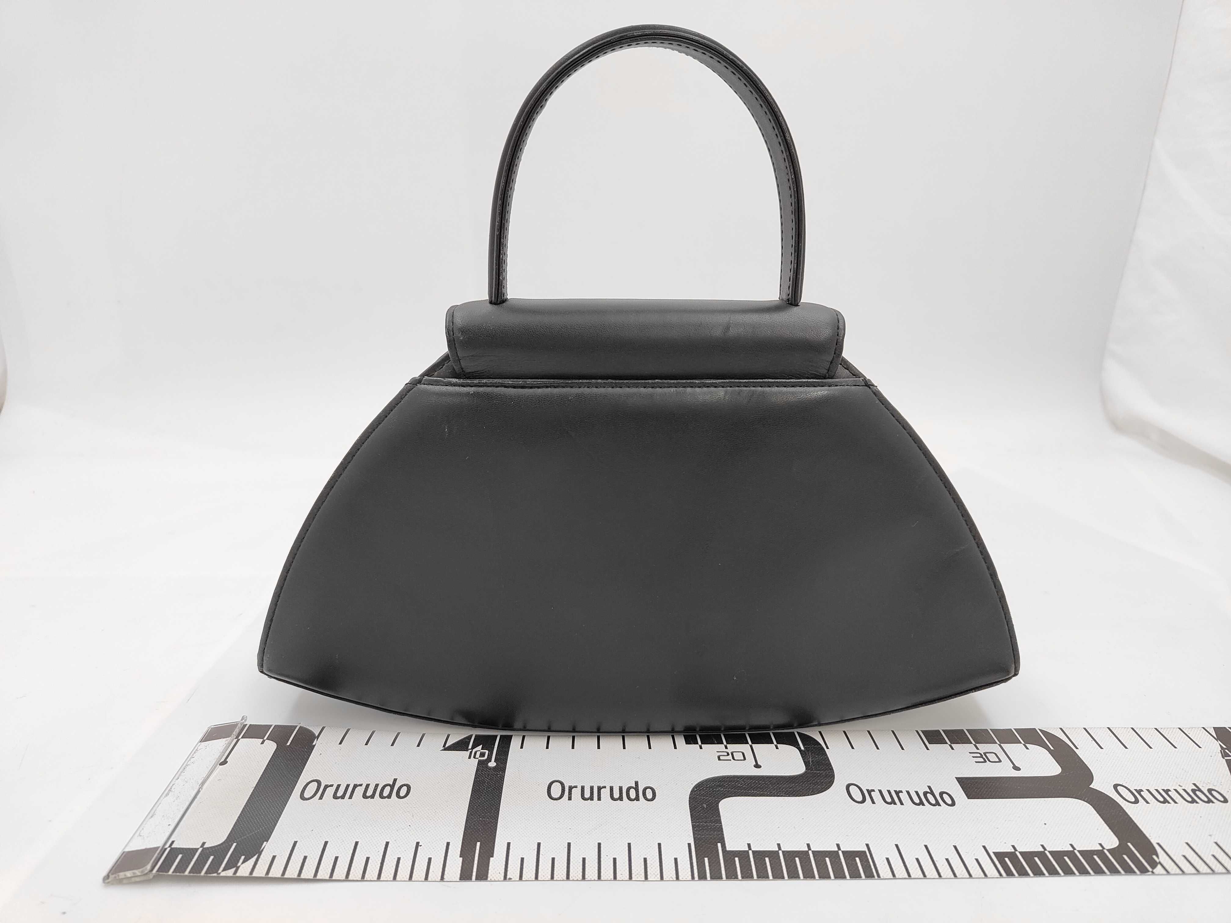 handbag — view 2