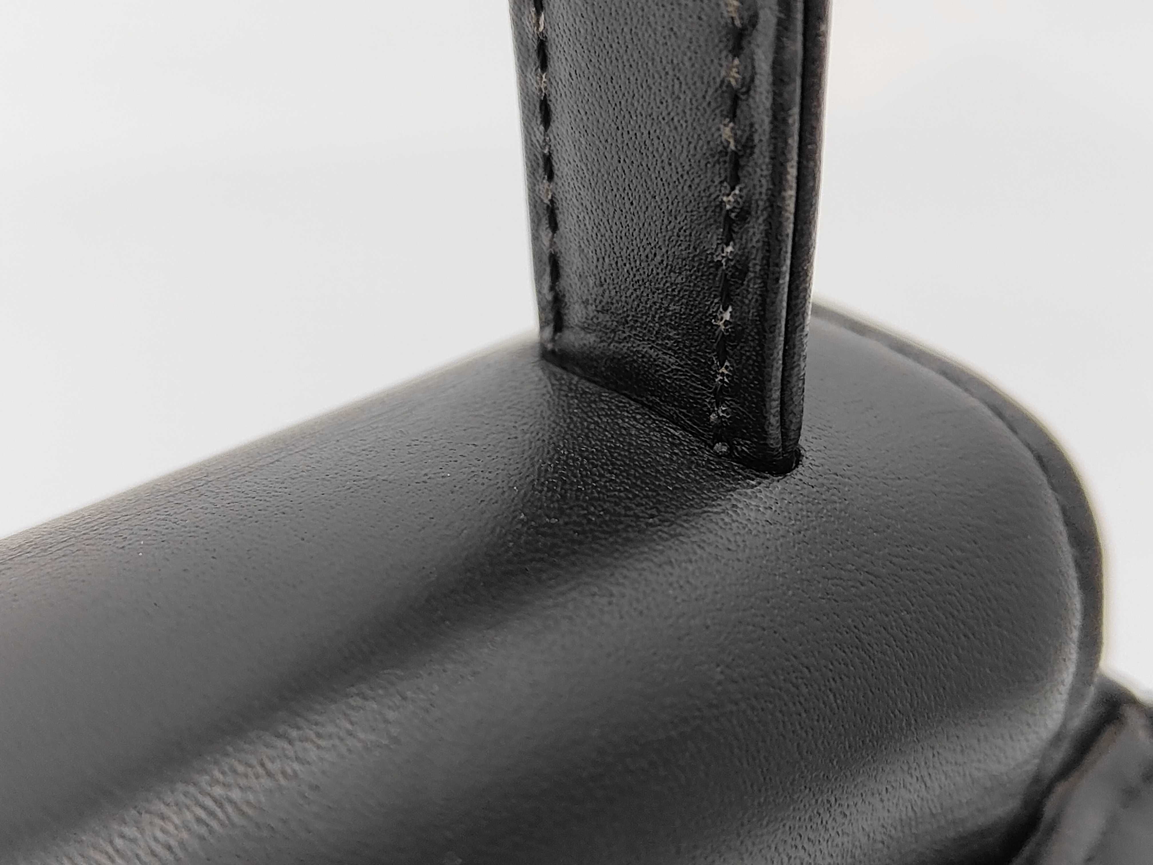handbag — view 3