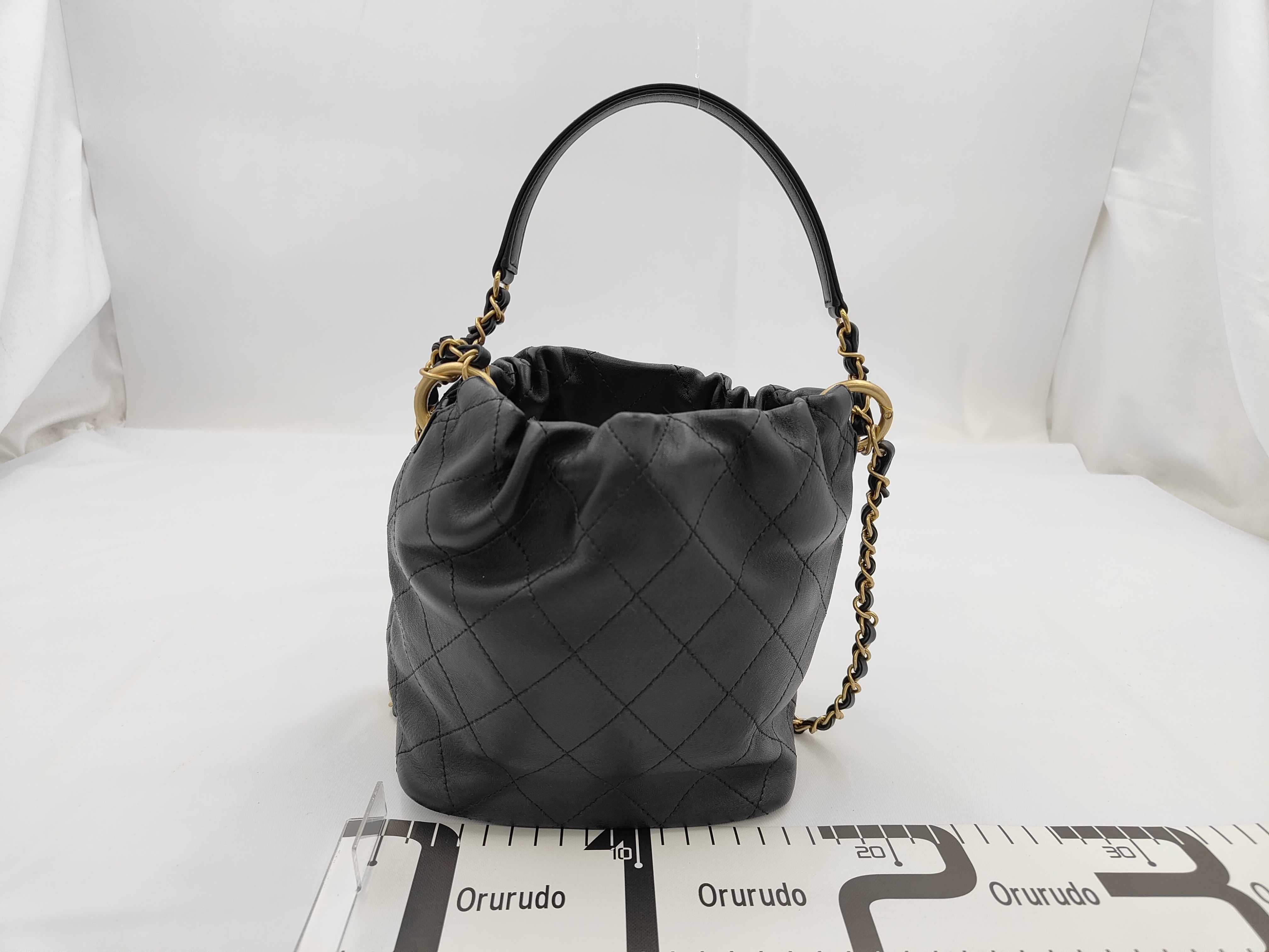 AS1517 / Black Handbag — view 2