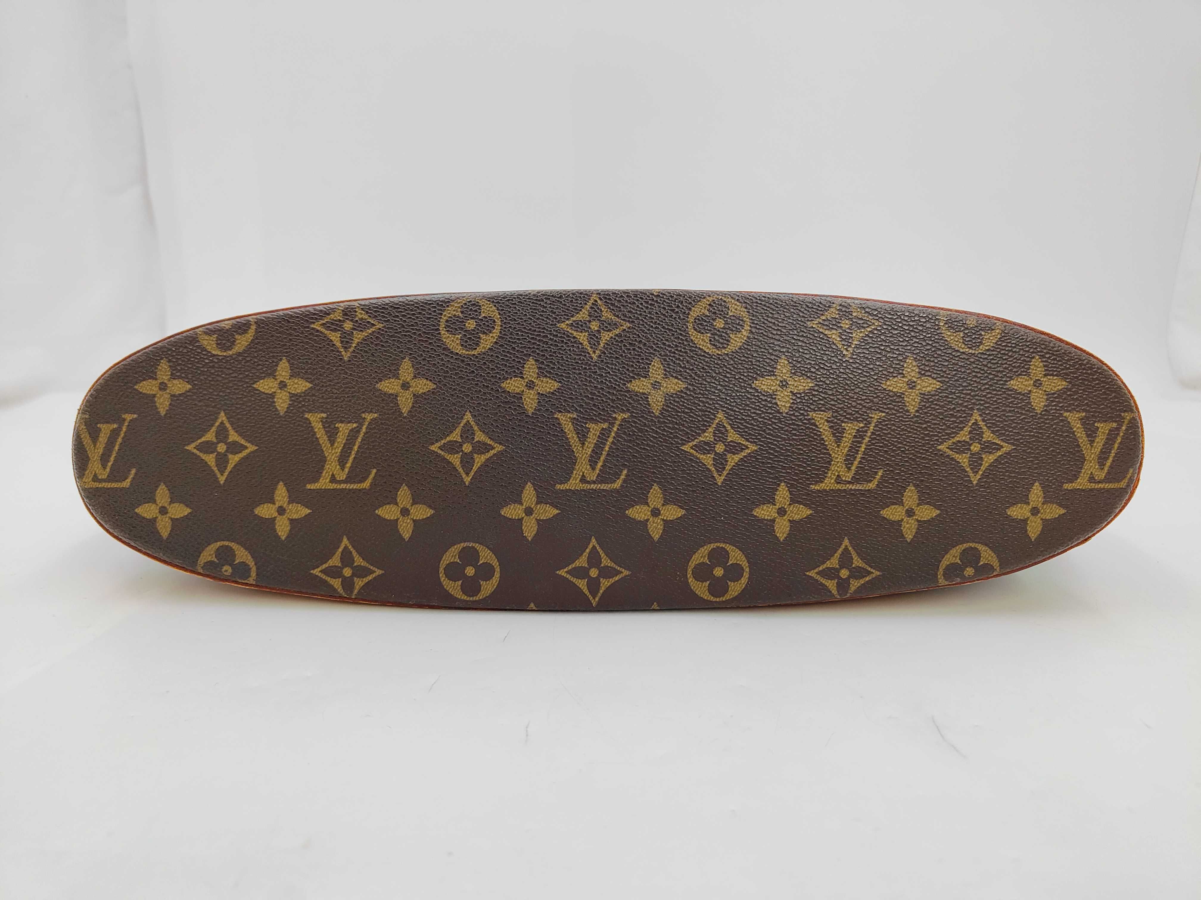 LV Babylon M51102 Shoulder Bag — view 6