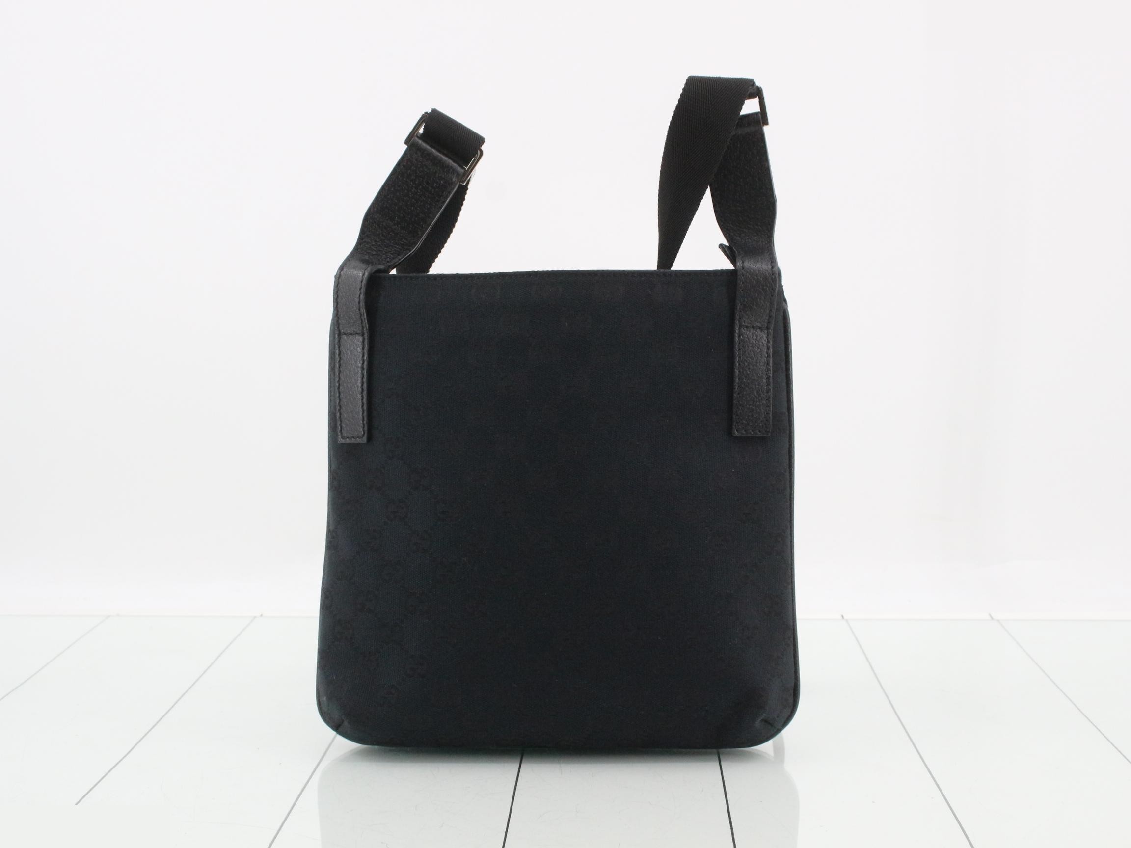 GG Canvas (Bag) - Shoulder Bag — view 2