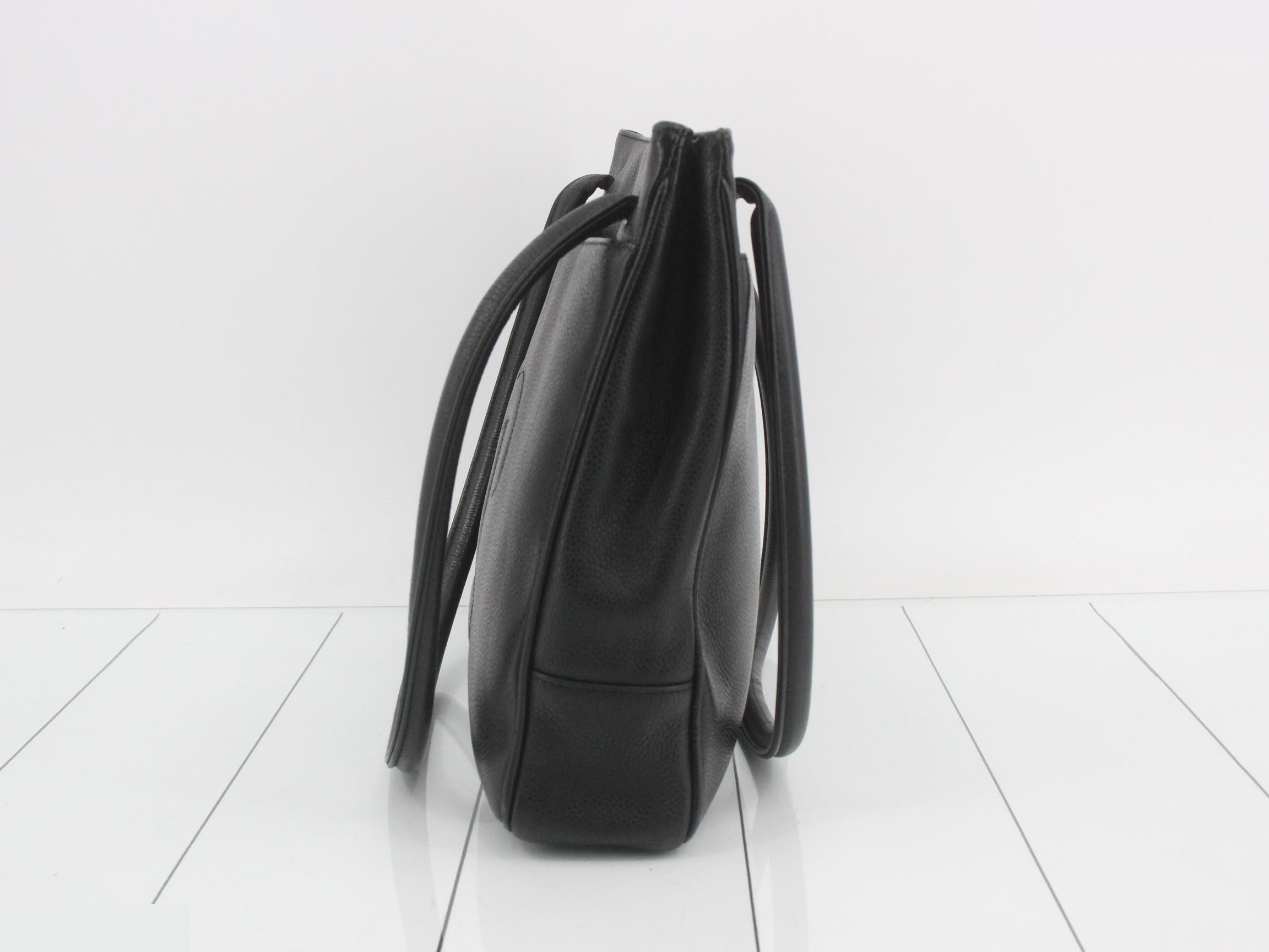 Caviar leather Coco Mark semi-shoulder bag — view 3