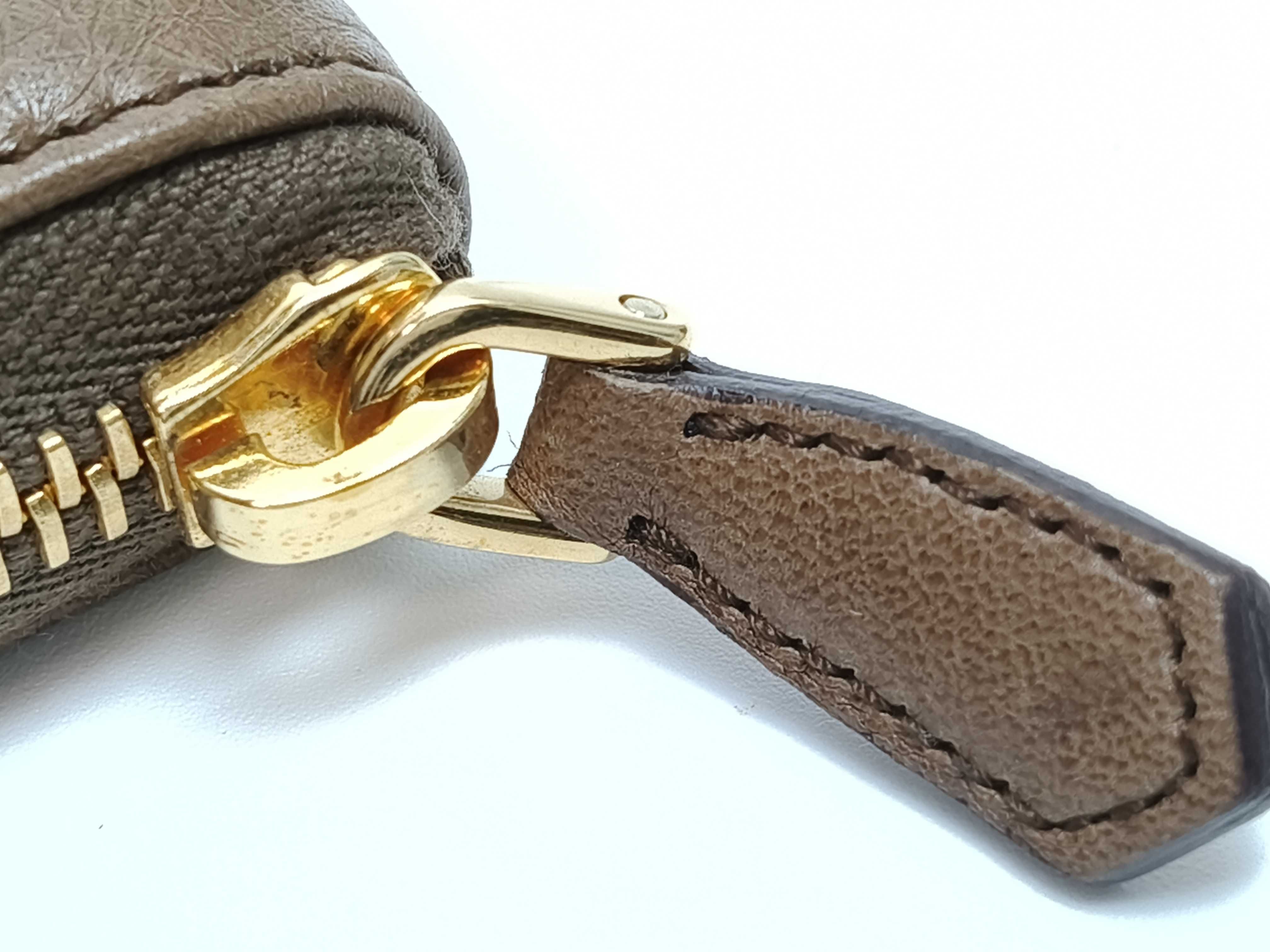 wallet — view 8