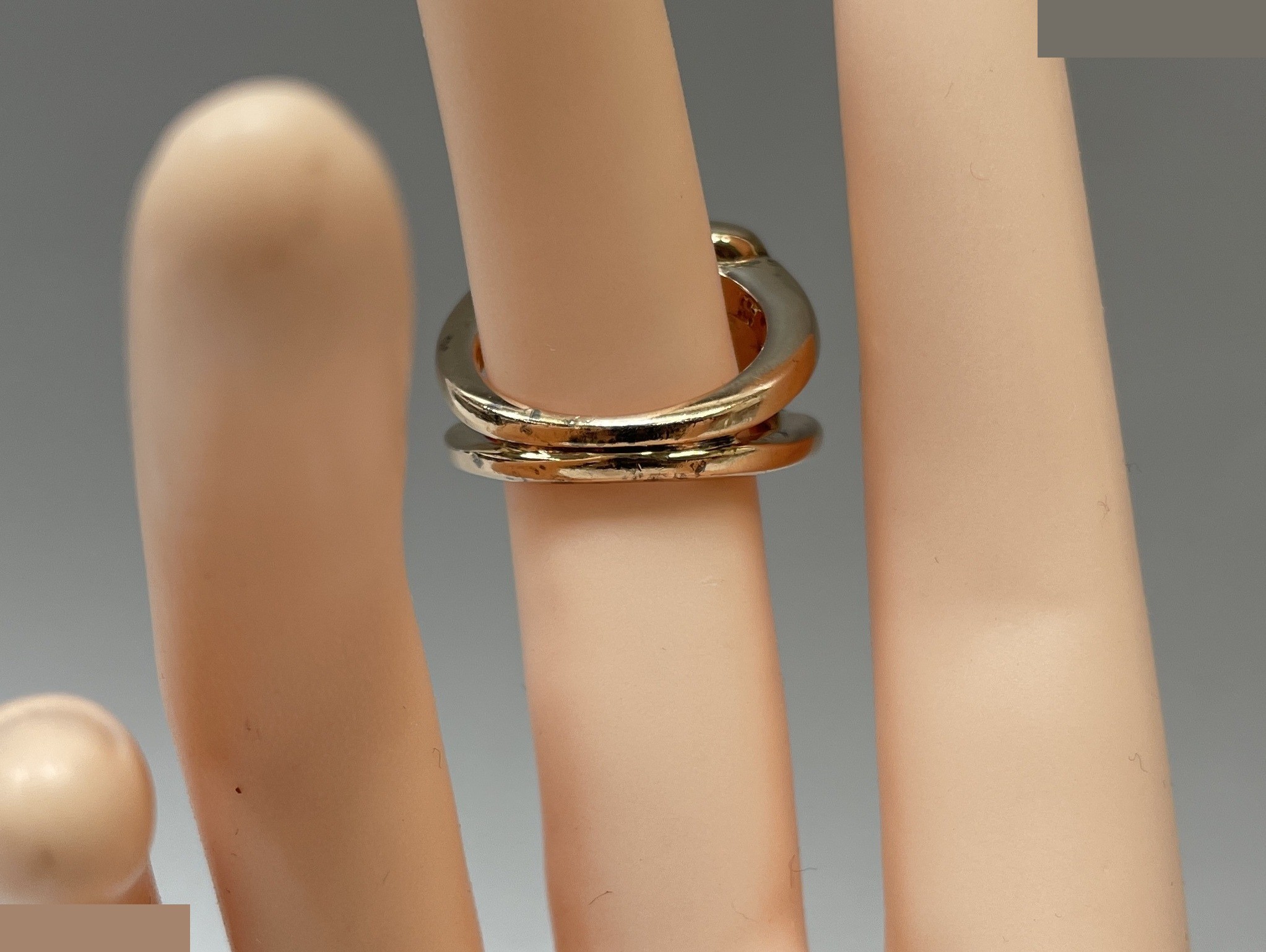 Corozo Serie Shell Ring, Size #11.5, Gold, Weight: 11.8g — view 5