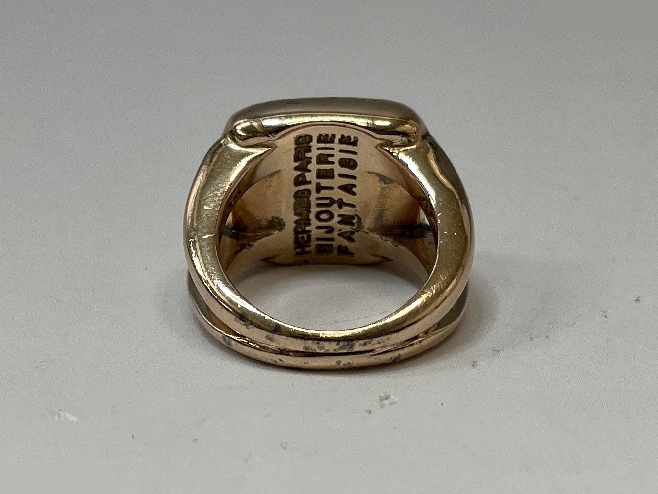 Corozo Serie Shell Ring, Size #11.5, Gold, Weight: 11.8g — view 7