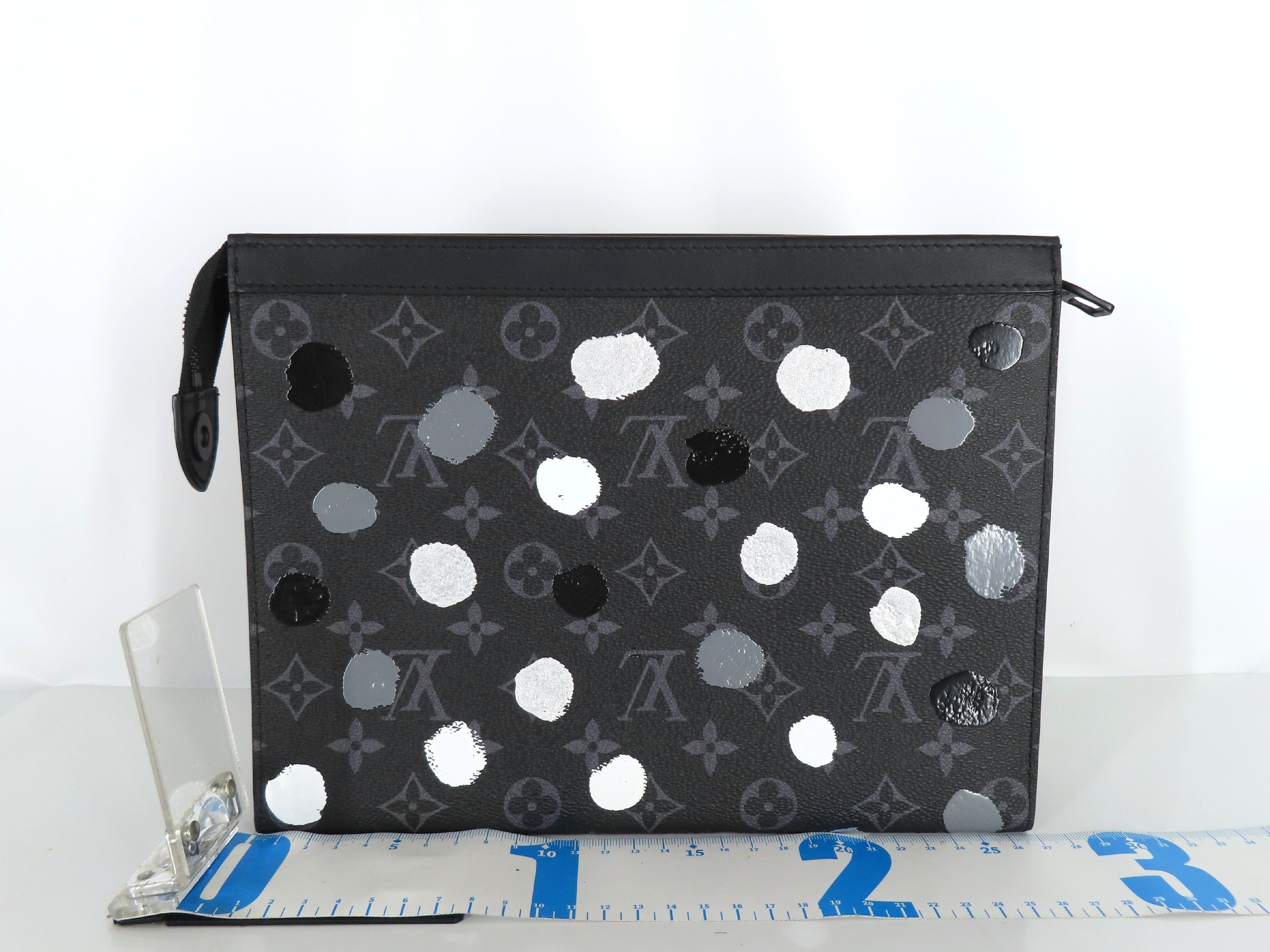 LV x YK Pochette Voyage M81934 Yayoi Kusama Second Bag — view 2