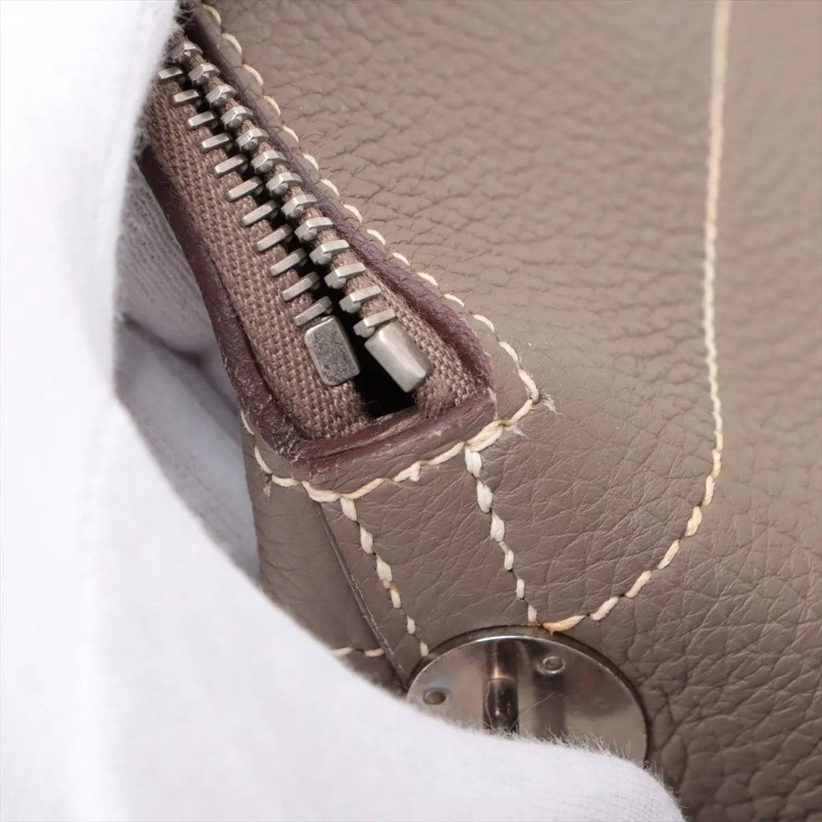 Bolide 31, Taurillon Clemence leather, Etoupe, silver hardware, O: 2011 — view 15