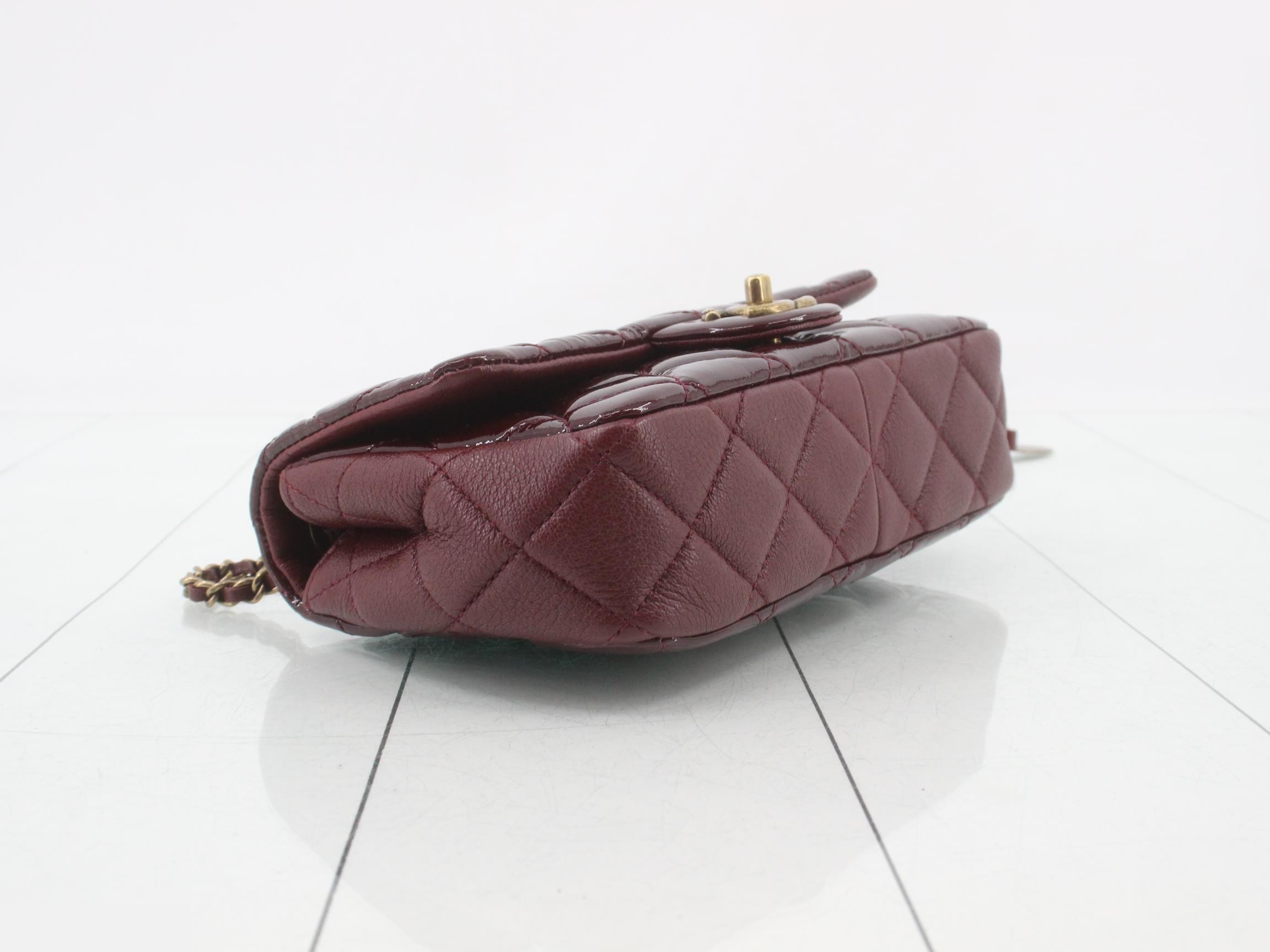 Mini Matelassé 20 Patent Leather Single Flap Single Chain — view 5