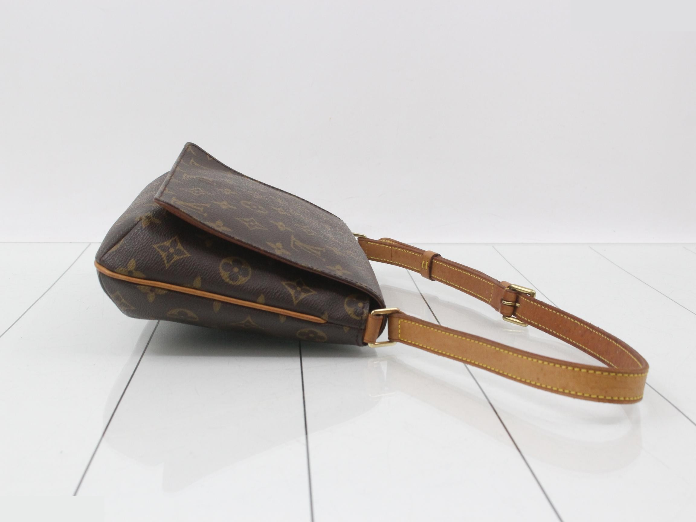 M51257 Musette Tango Short Shoulder Bag — view 3