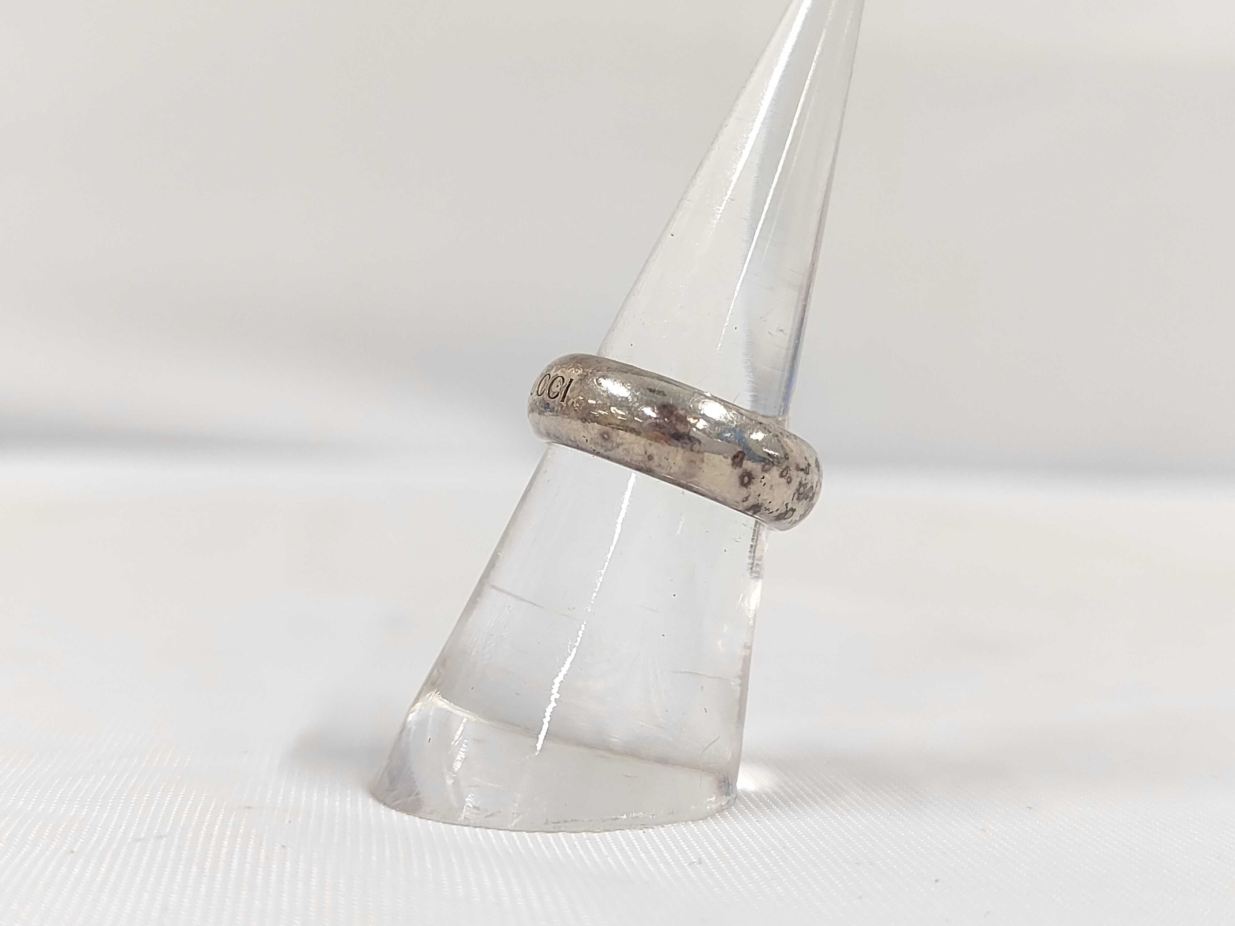 Ring / SV Ring — view 2
