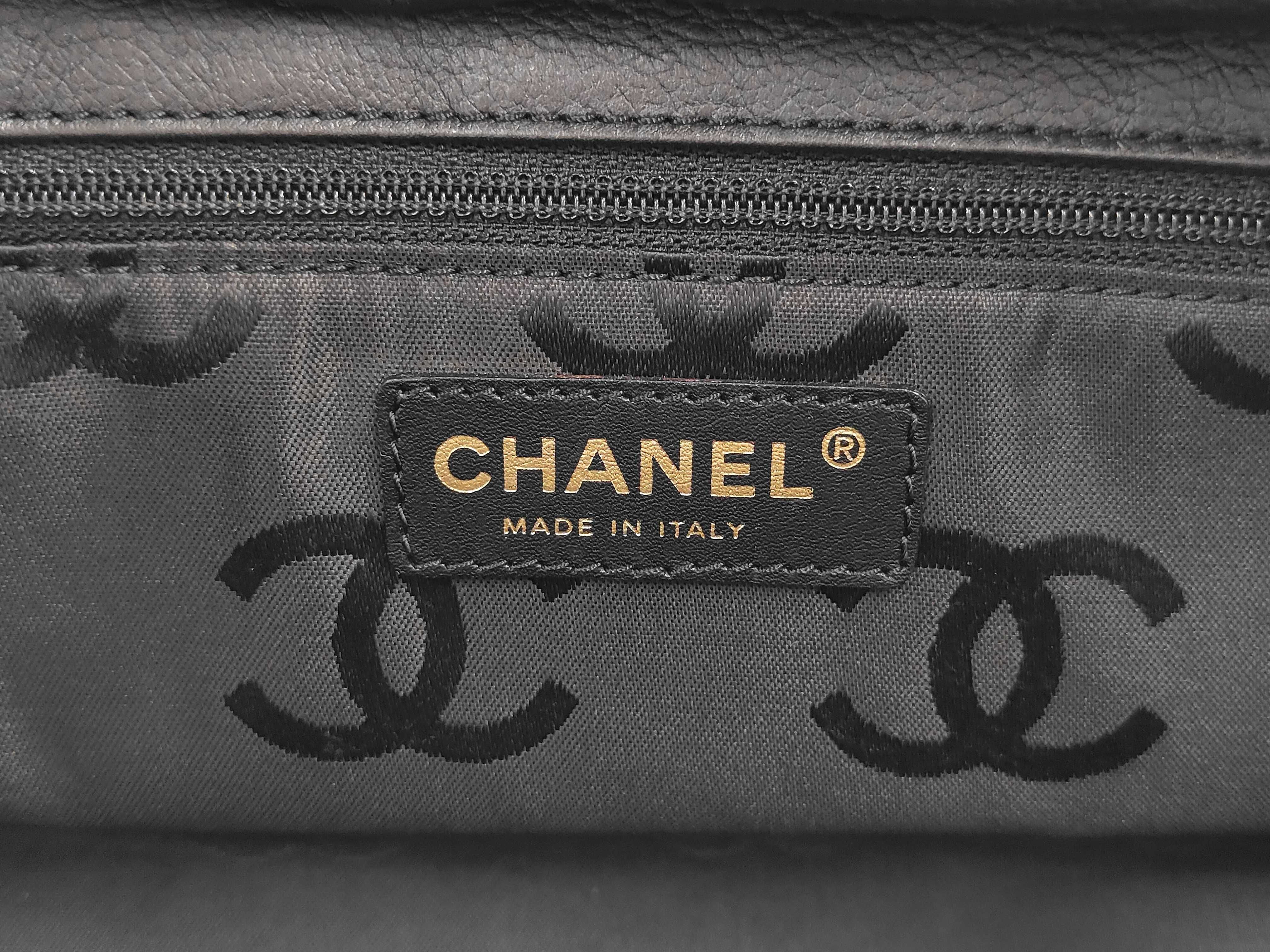 TW- CC Stitch Zip Shoulder Bag (Handbag) — view 10