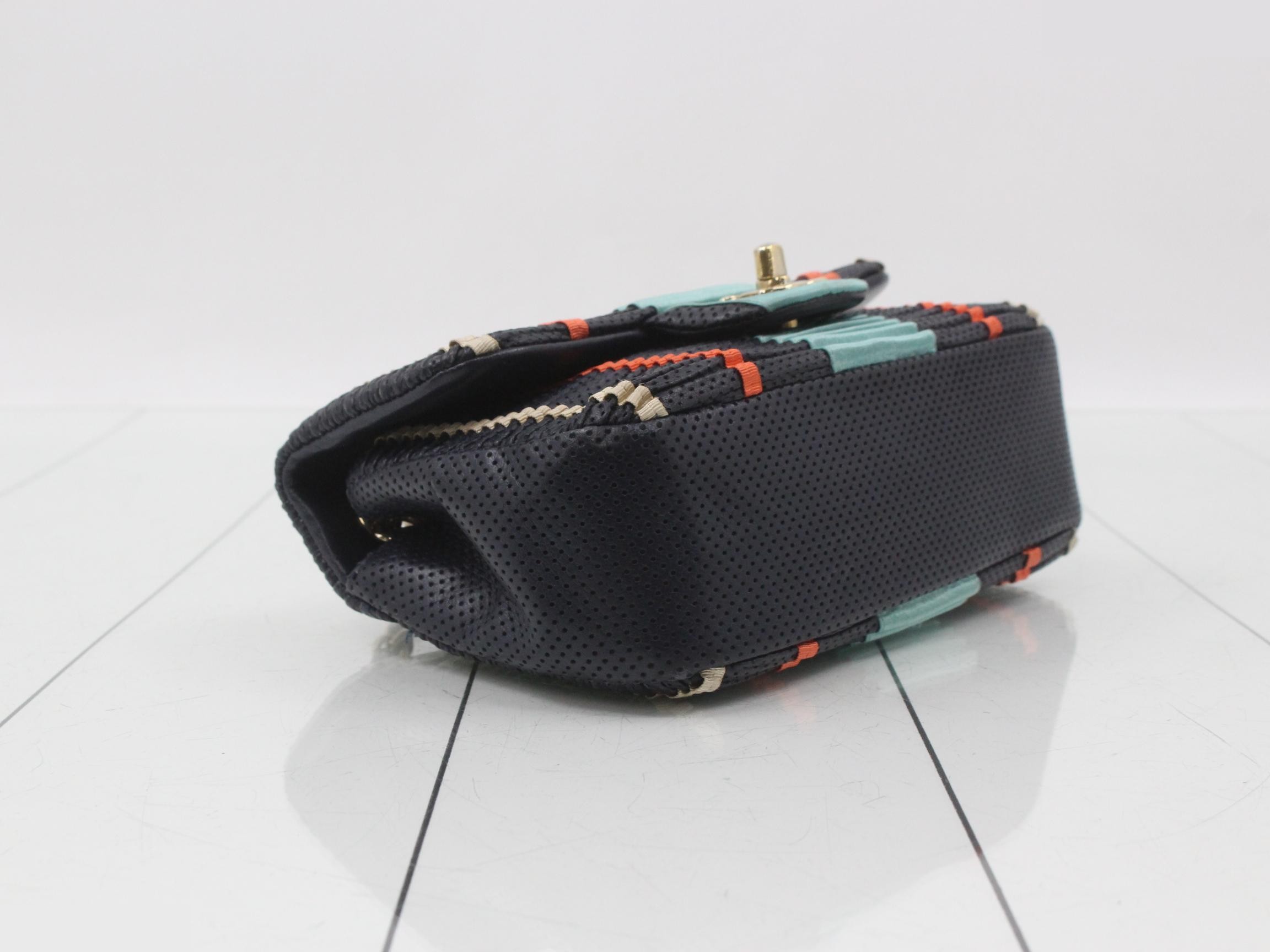 Leather shoulder bag — view 5