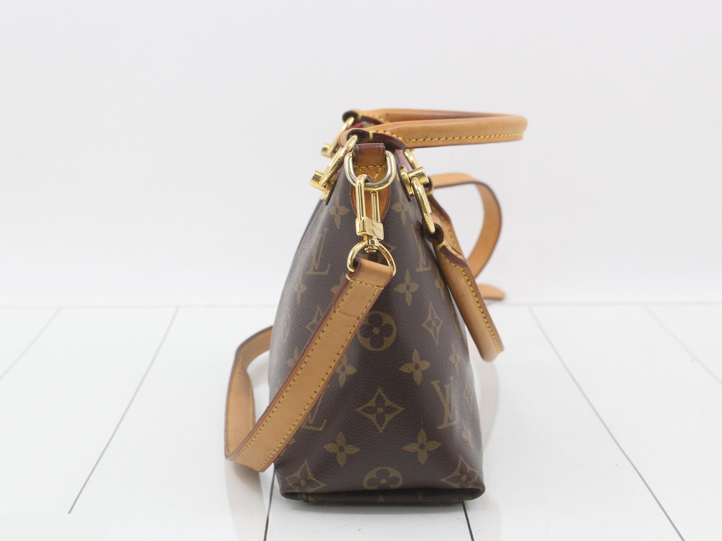 V Tote BB Cerise — view 3