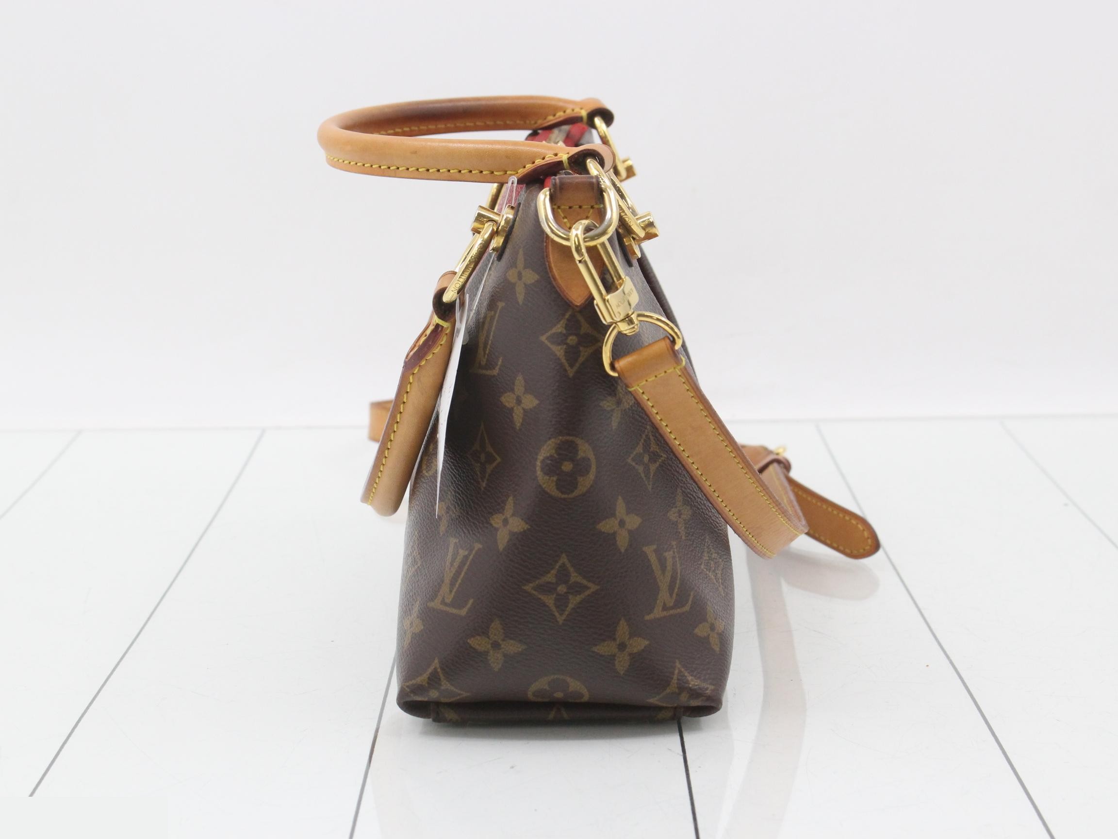 V Tote BB Cerise — view 4