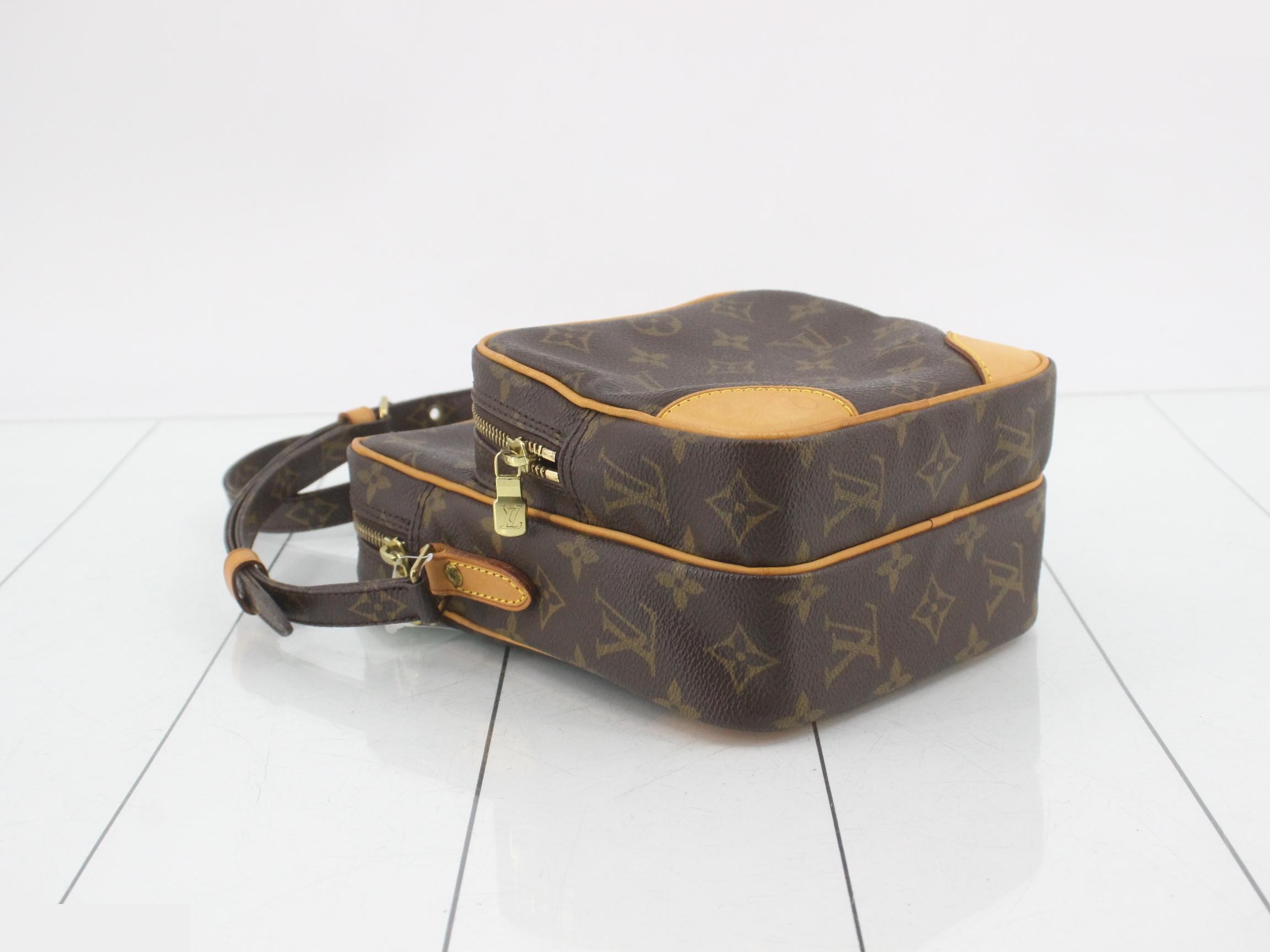 M45236 LV Amazon M45236 — view 5
