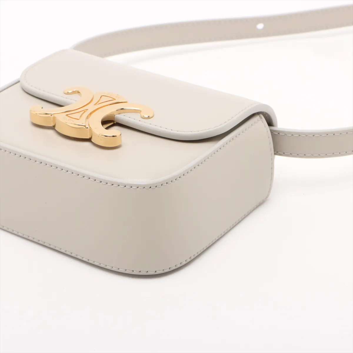 Mini Triomphe Leather Shoulder Bag Beige — view 3