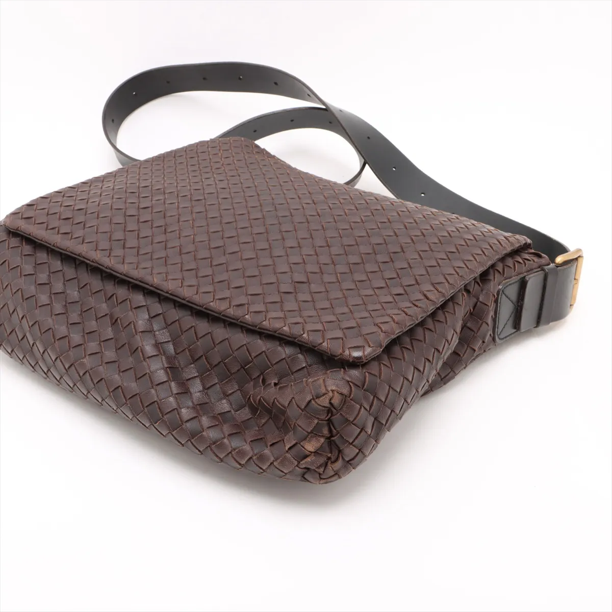 Intrecciato Leather Shoulder Bag Brown — view 3