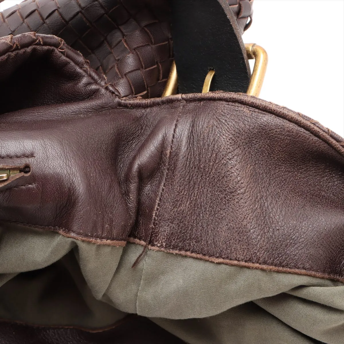 Intrecciato Leather Shoulder Bag Brown — view 9