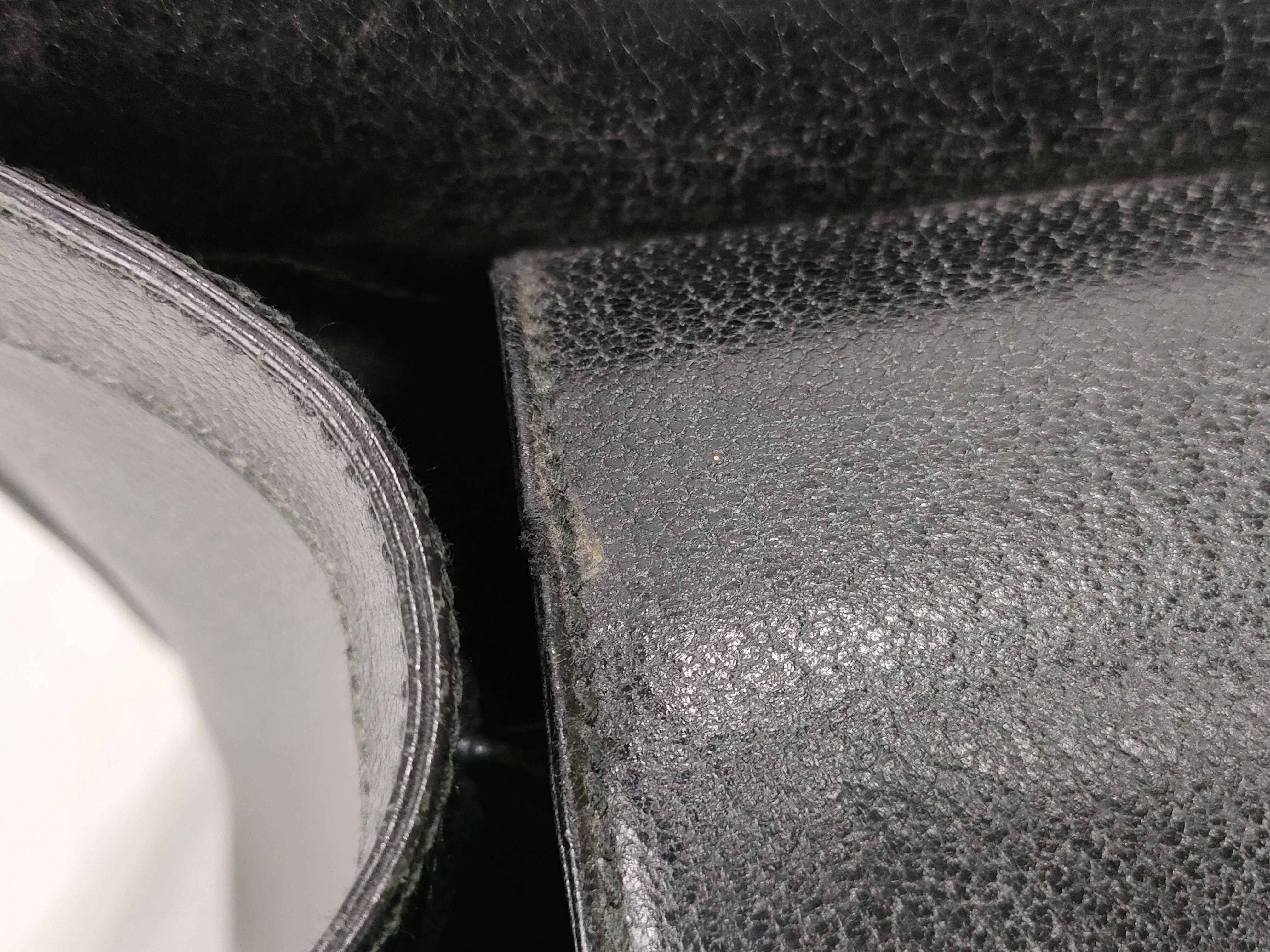 Bamboo Handbag (with some wear inside) — view 14