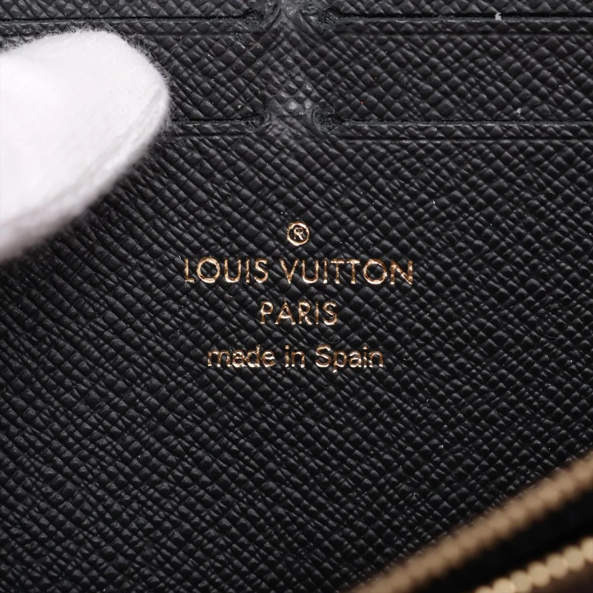 Monogram Reverse Portefeuille Clemence M82336 Brown Round Zip Wallet (RFID detected) — view 9