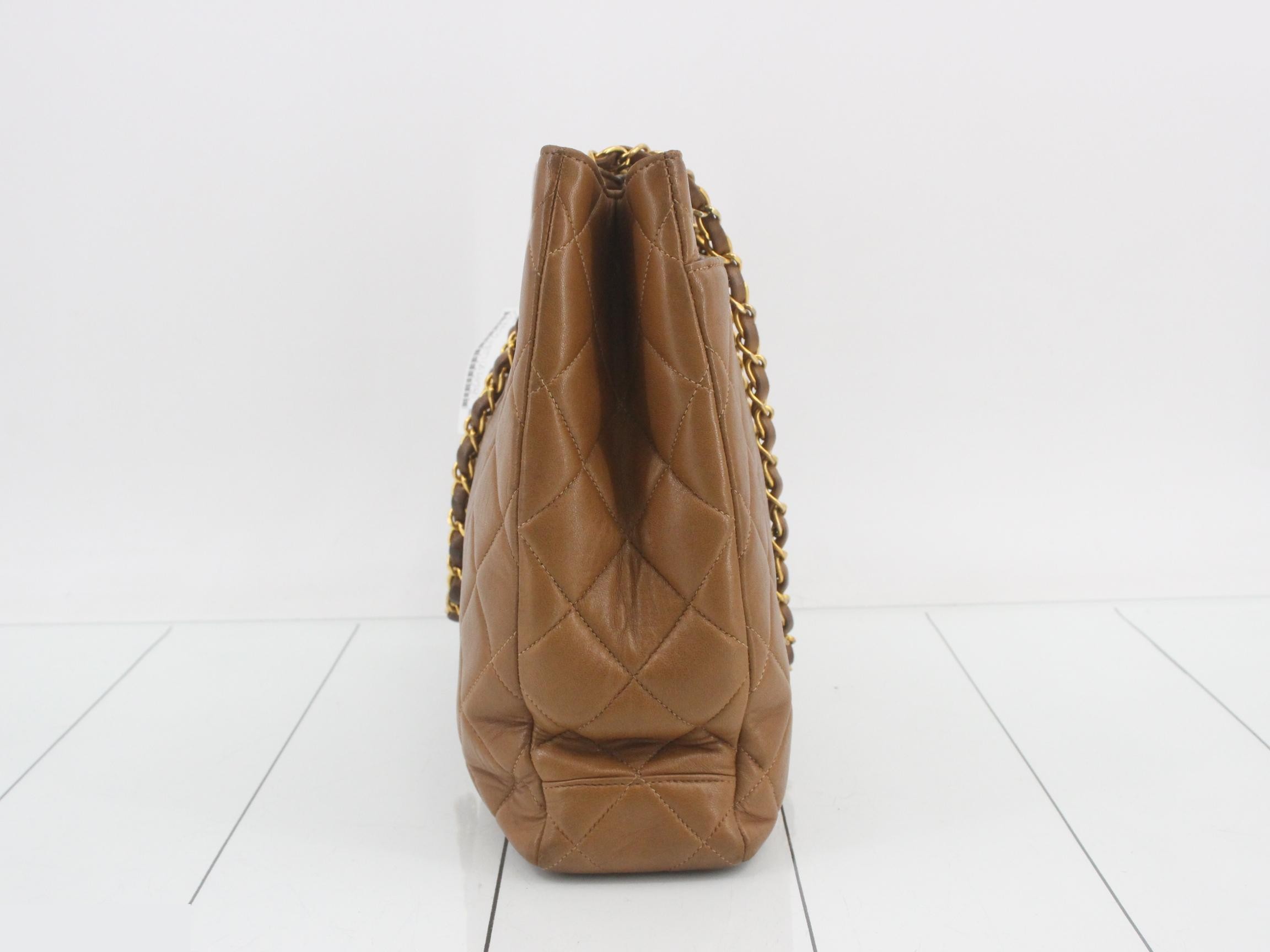 Shoulder bag, tote bag, turn-lock closure, leather, brown — view 3