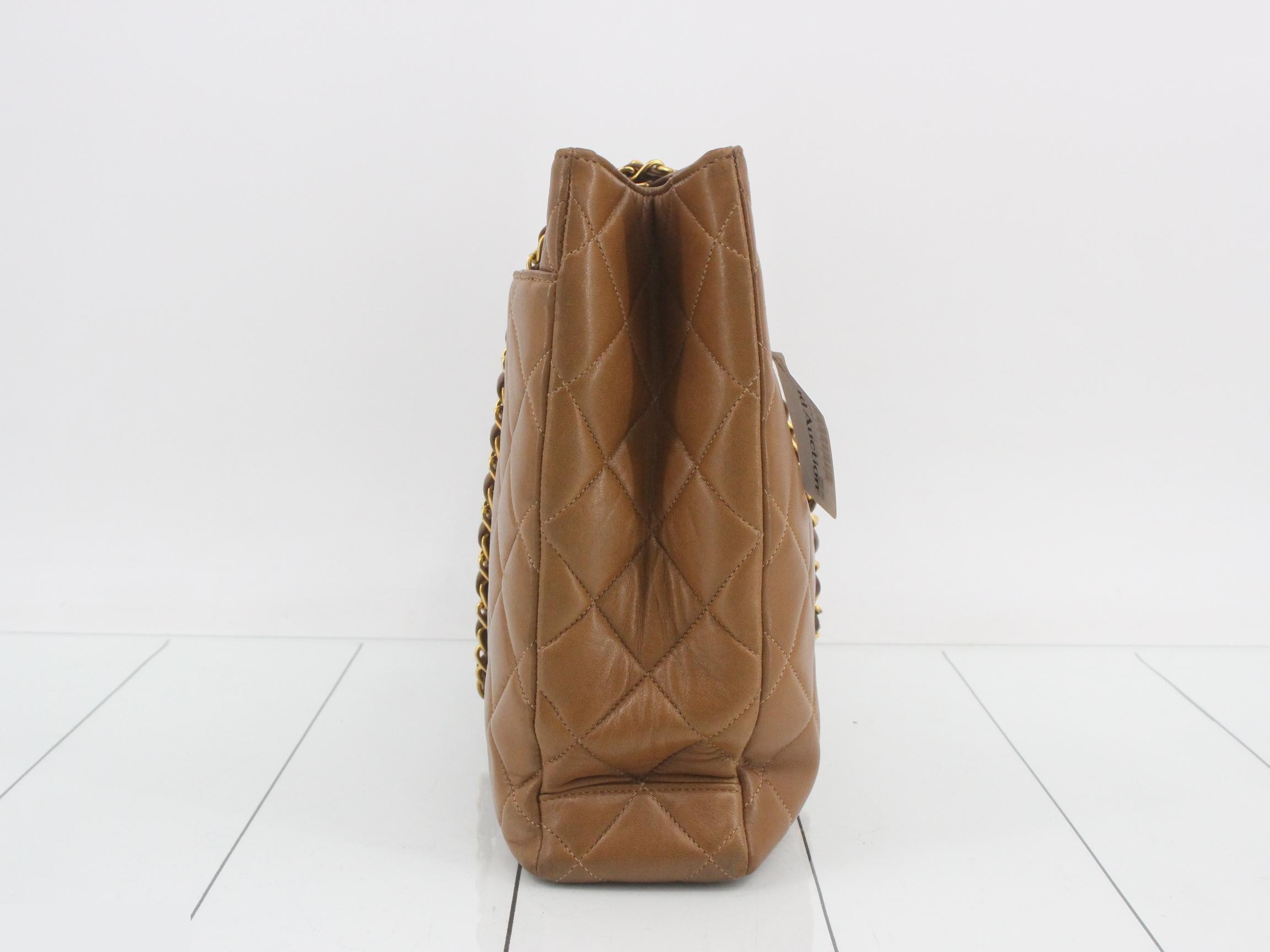 Shoulder bag, tote bag, turn-lock closure, leather, brown — view 4