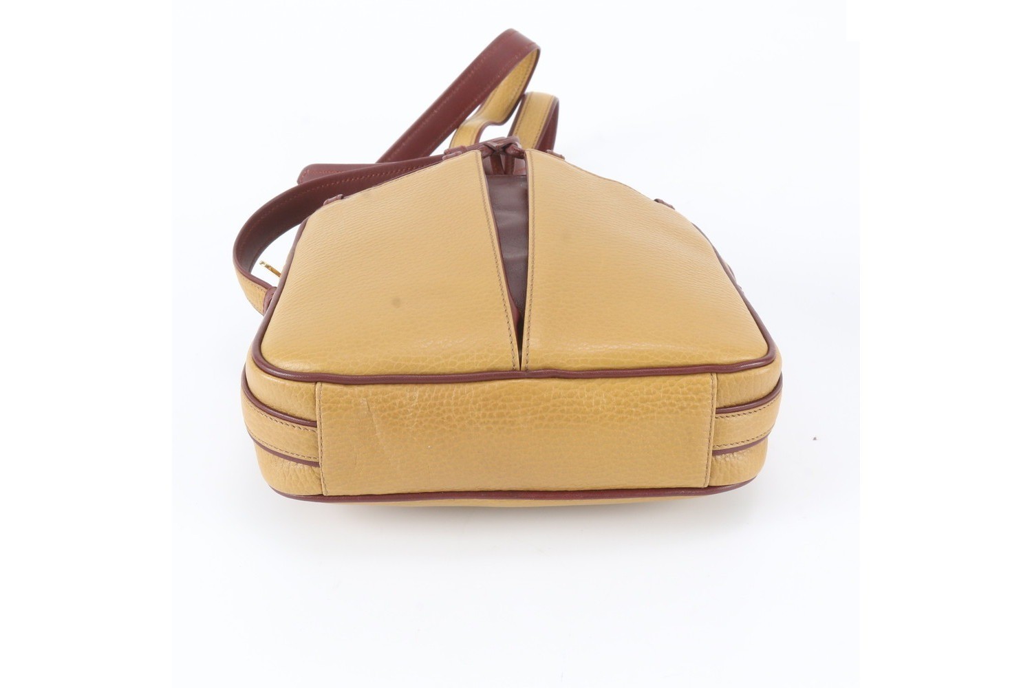 Must Line Leather Shoulder Bag (Crossbody) — view 6