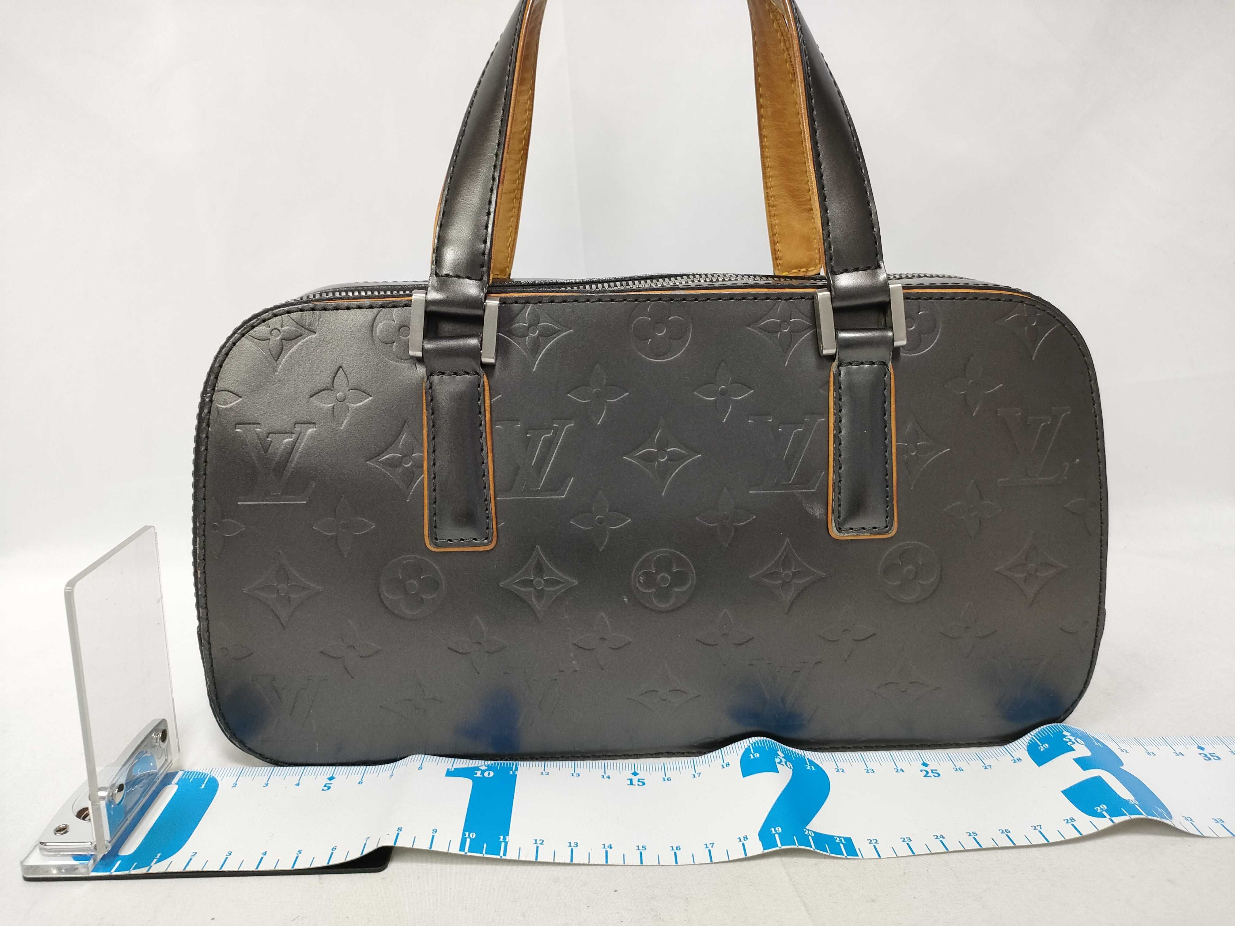 Monogram Matte Louis Vuitton Shelton Noir M55172 Bag Handbag — view 2
