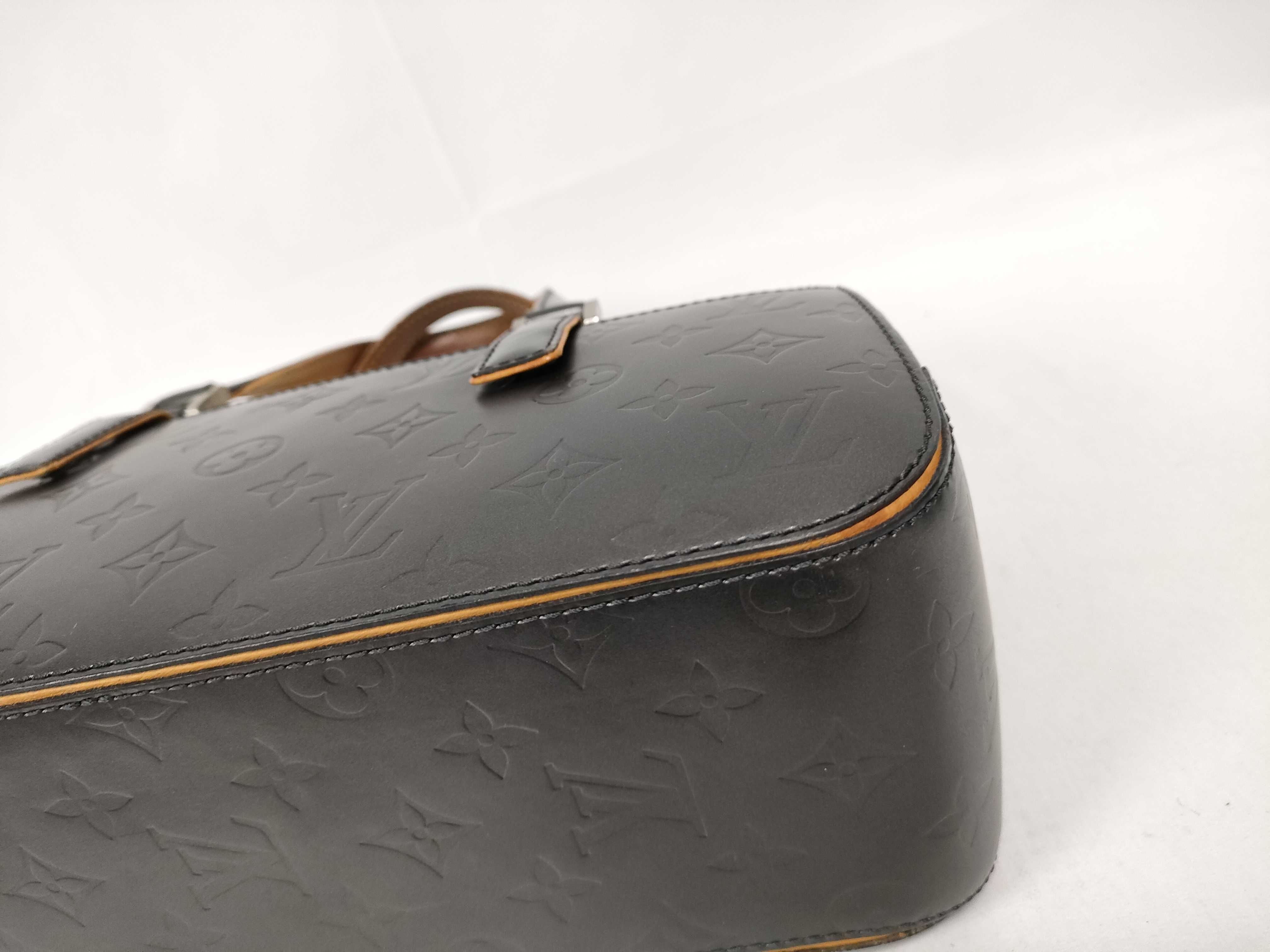 Monogram Matte Louis Vuitton Shelton Noir M55172 Bag Handbag — view 4