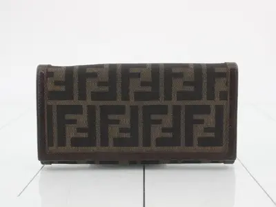 Long Wallet
