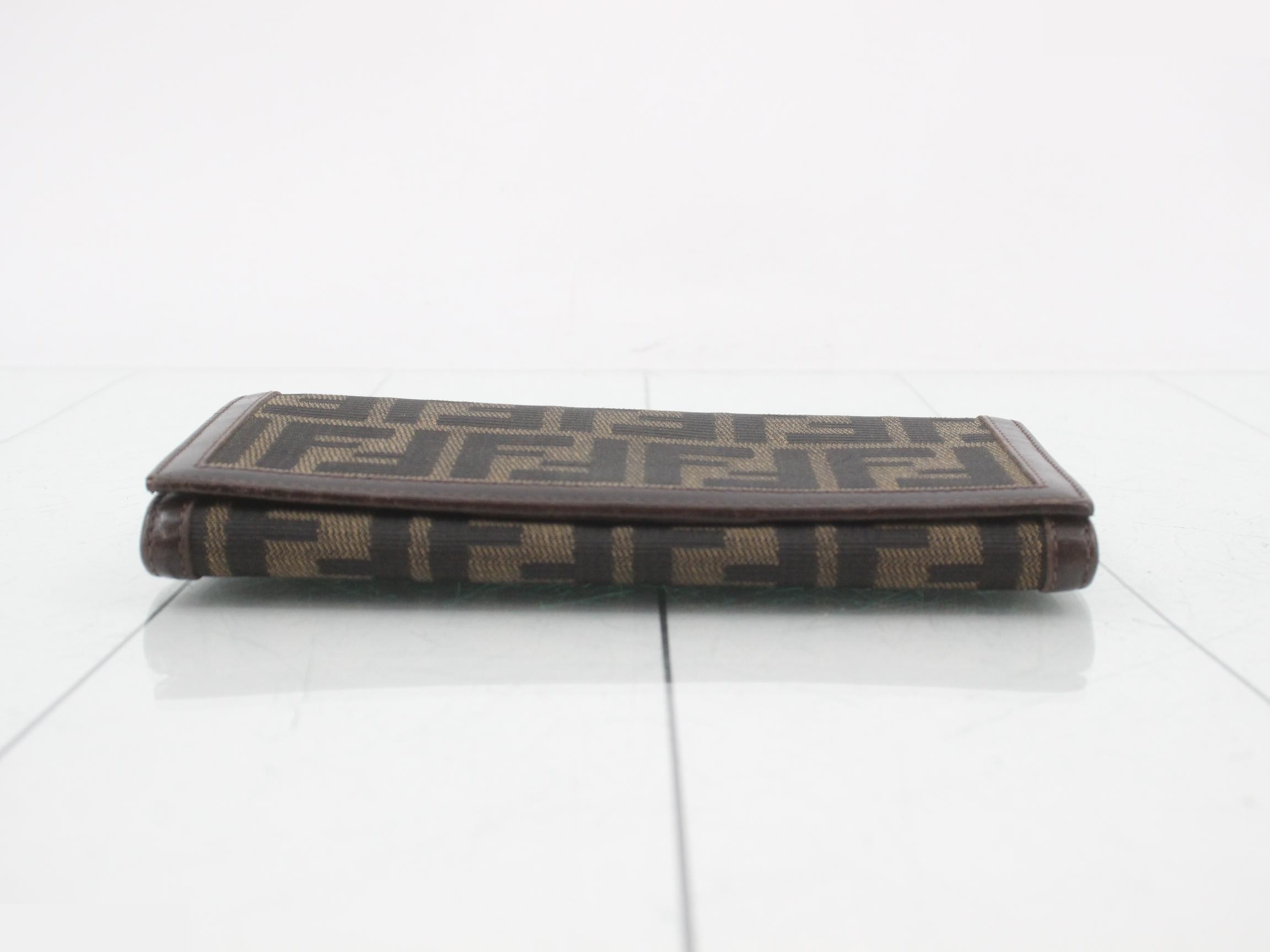 Long Wallet — view 3