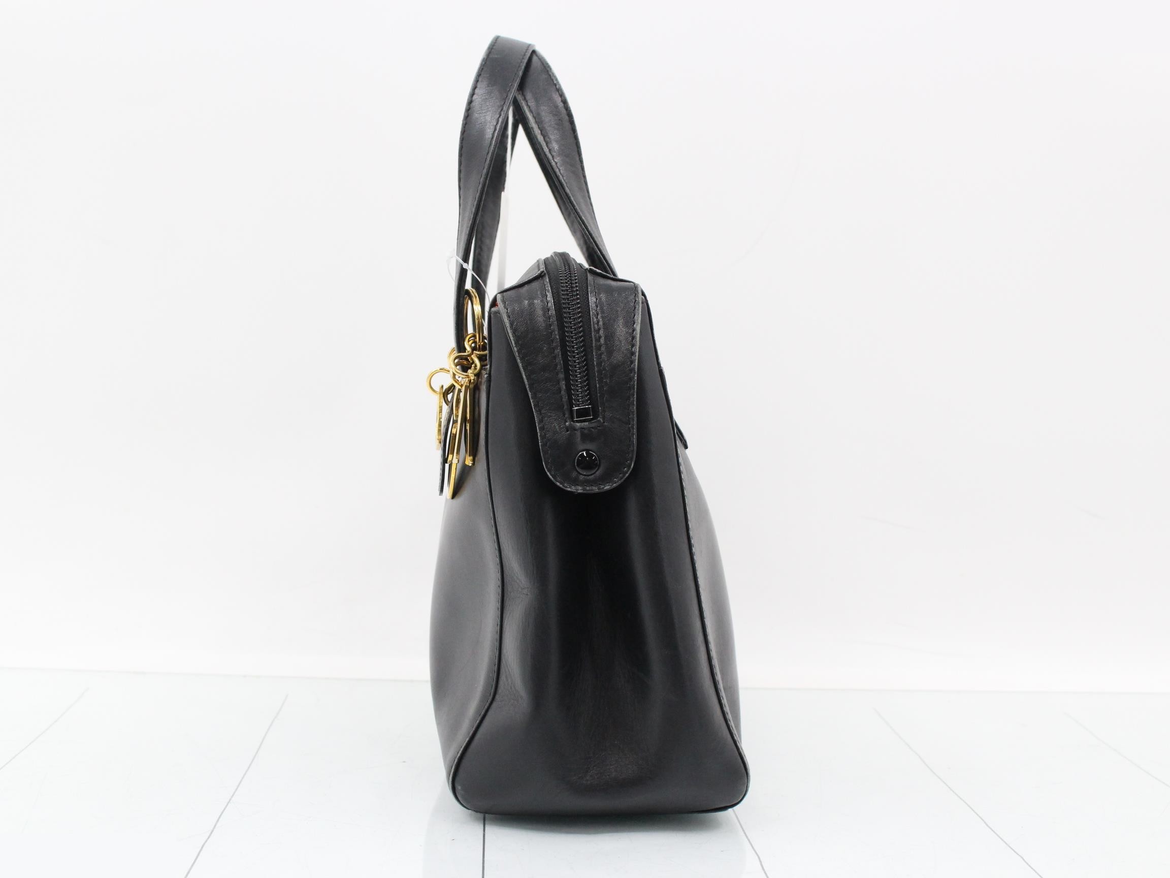 handbag — view 3