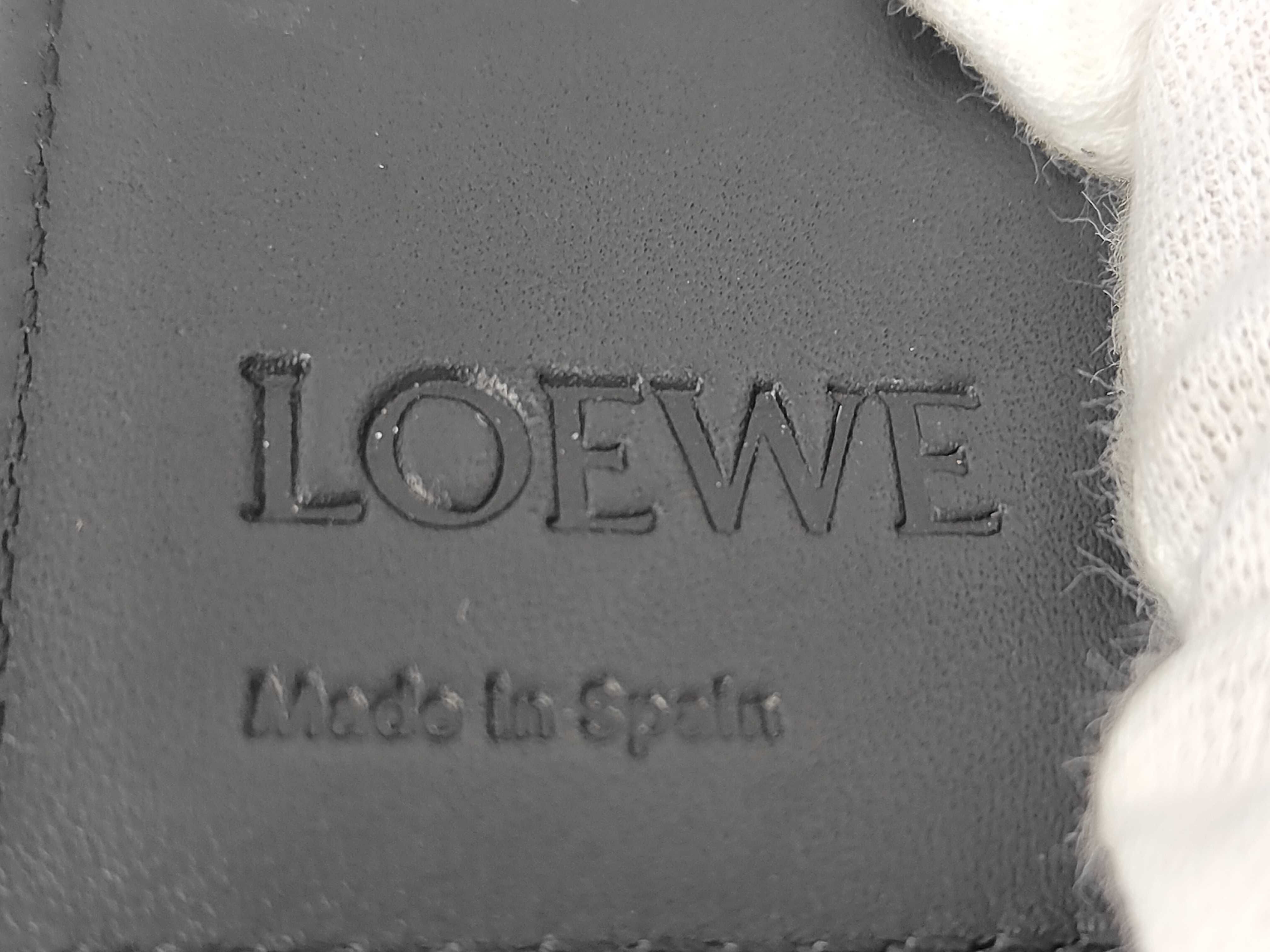 Anagram Tri-fold Wallet — view 10