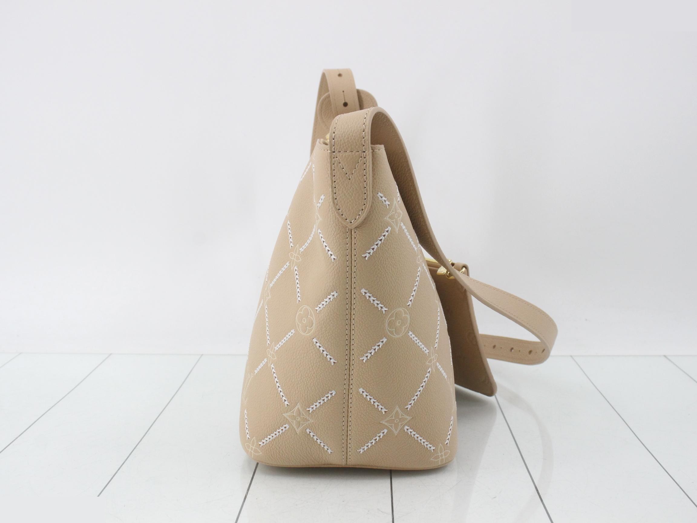 Unused M28524 All-in MM Shoulder Bag — view 4