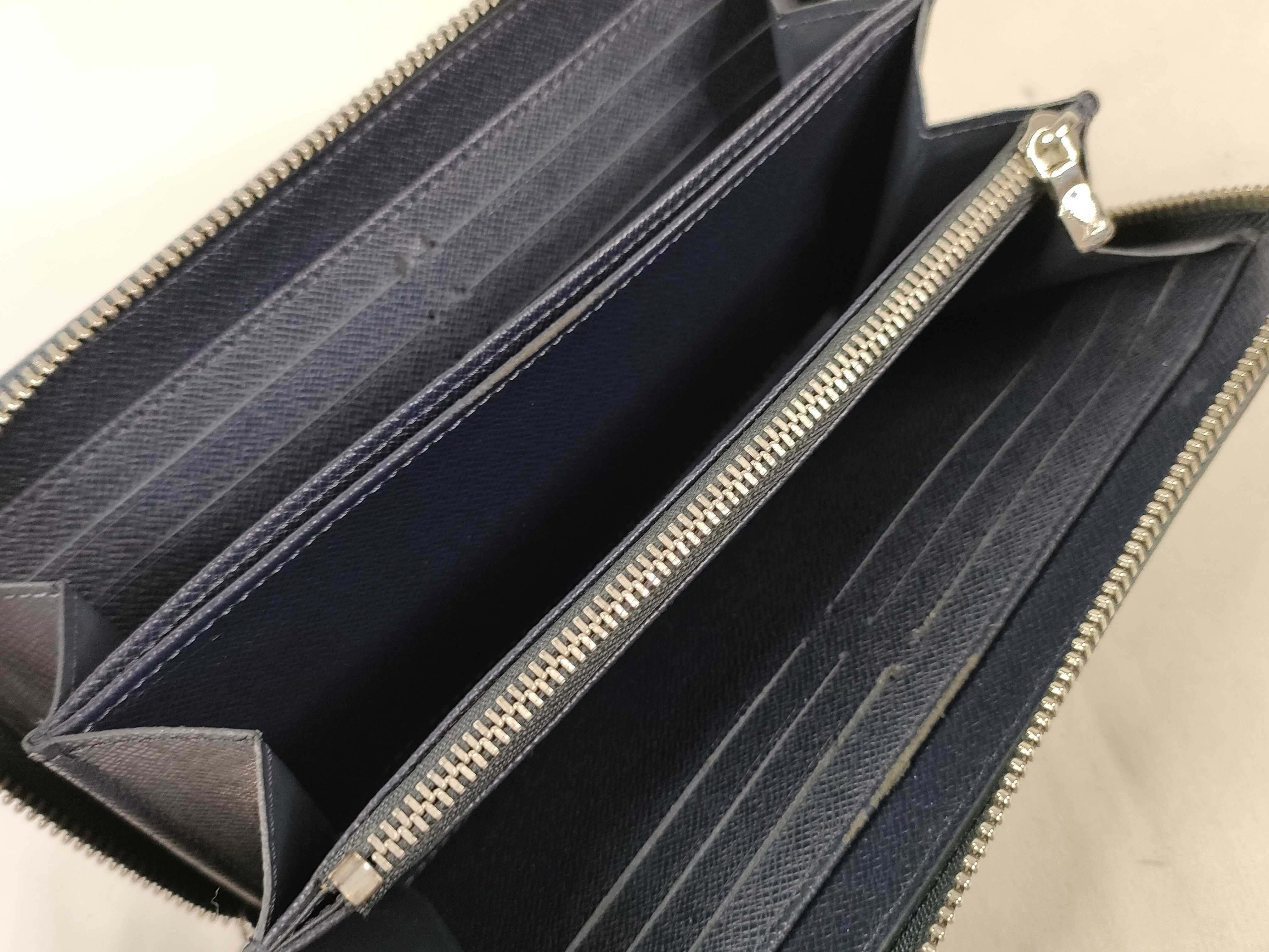 LV Escale Monogram Giant Zippy Wallet Round Zipper Long Wallet Blue Tie-Dye M68841 Wallet — view 9