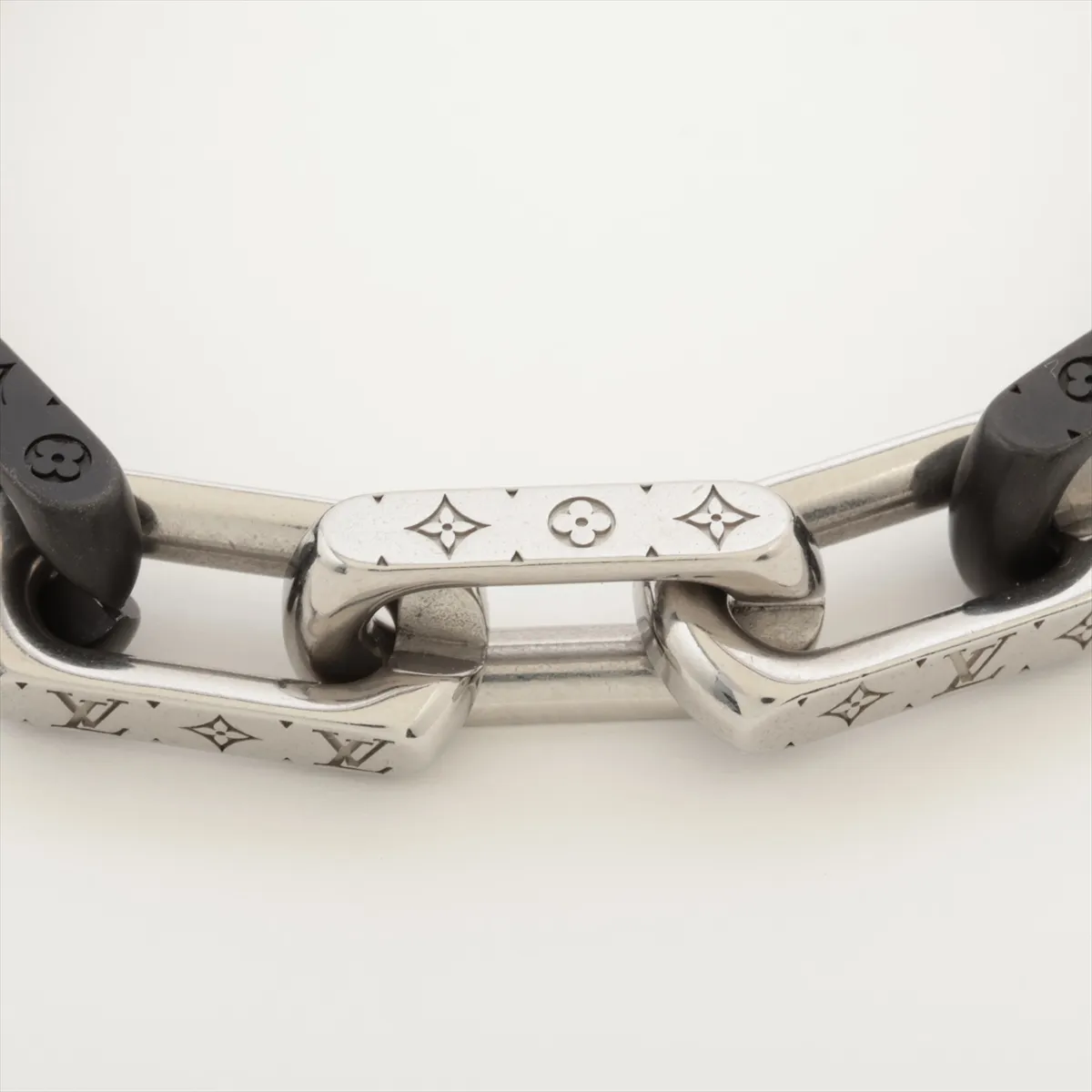 M00686 Bracelet Monogram Chain LE4215 Bracelet M Metal Black x Silver — view 2