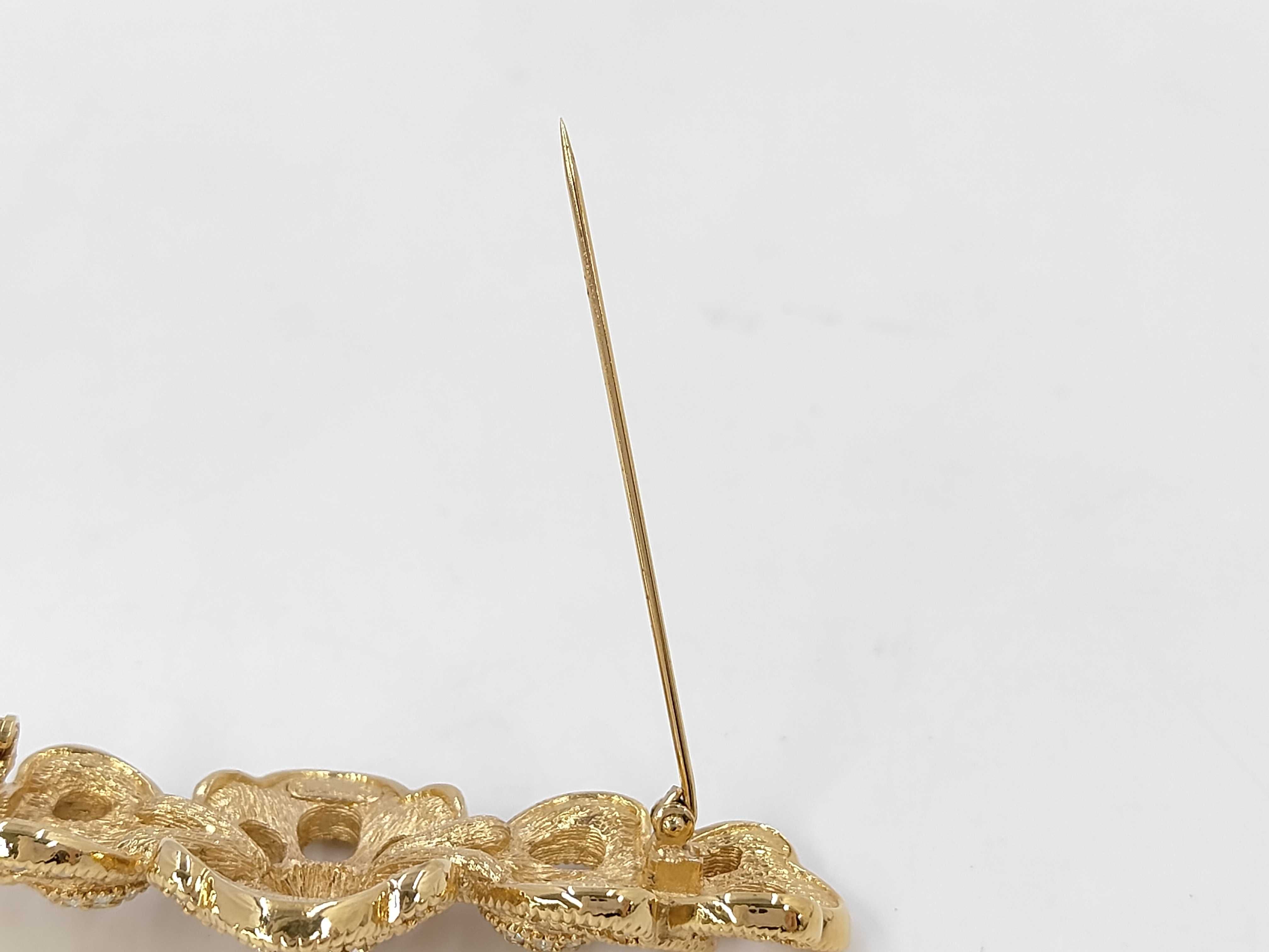 Christian / Brooch / GP Brooch — view 4